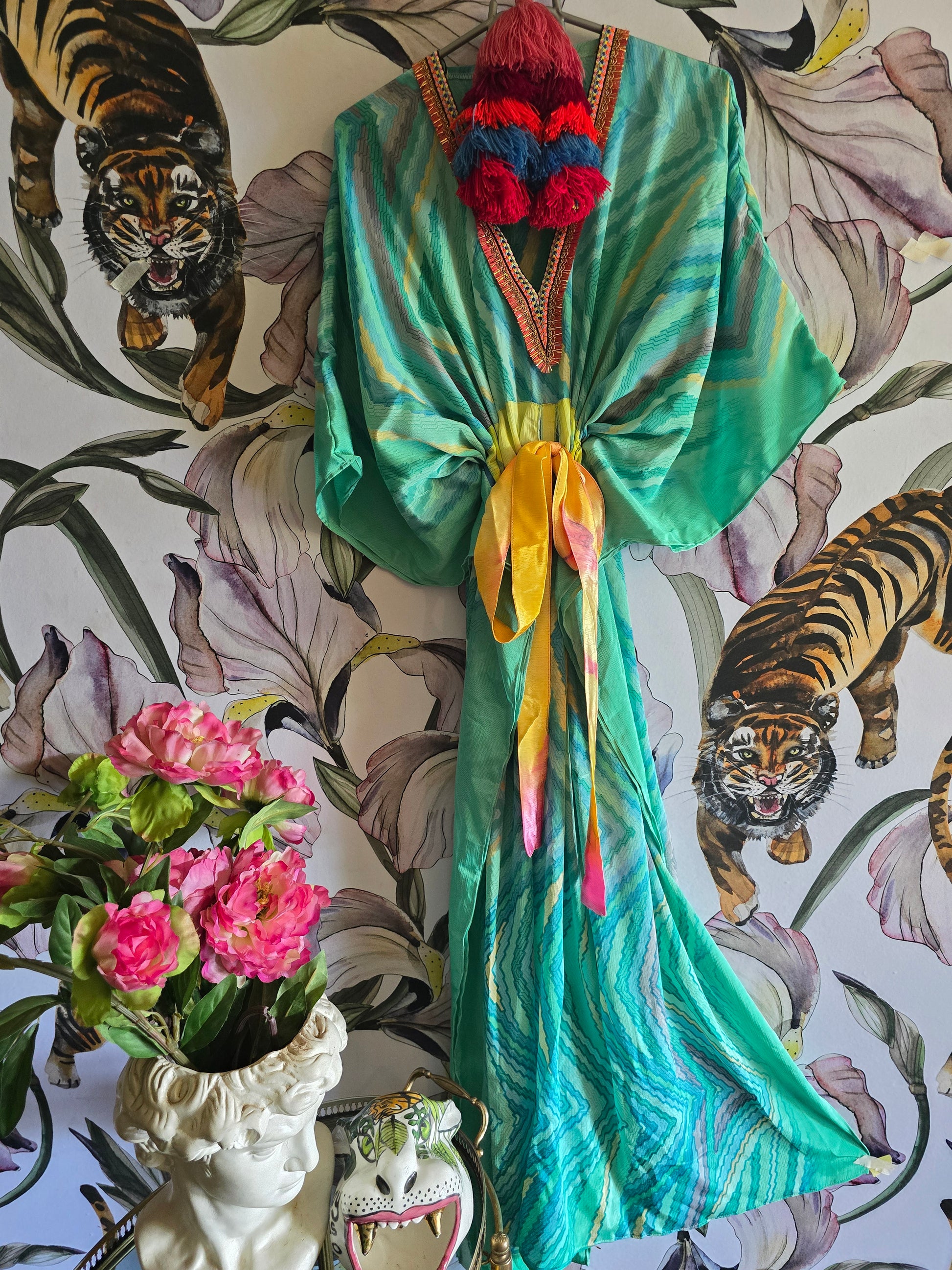The LONG KAFTAN