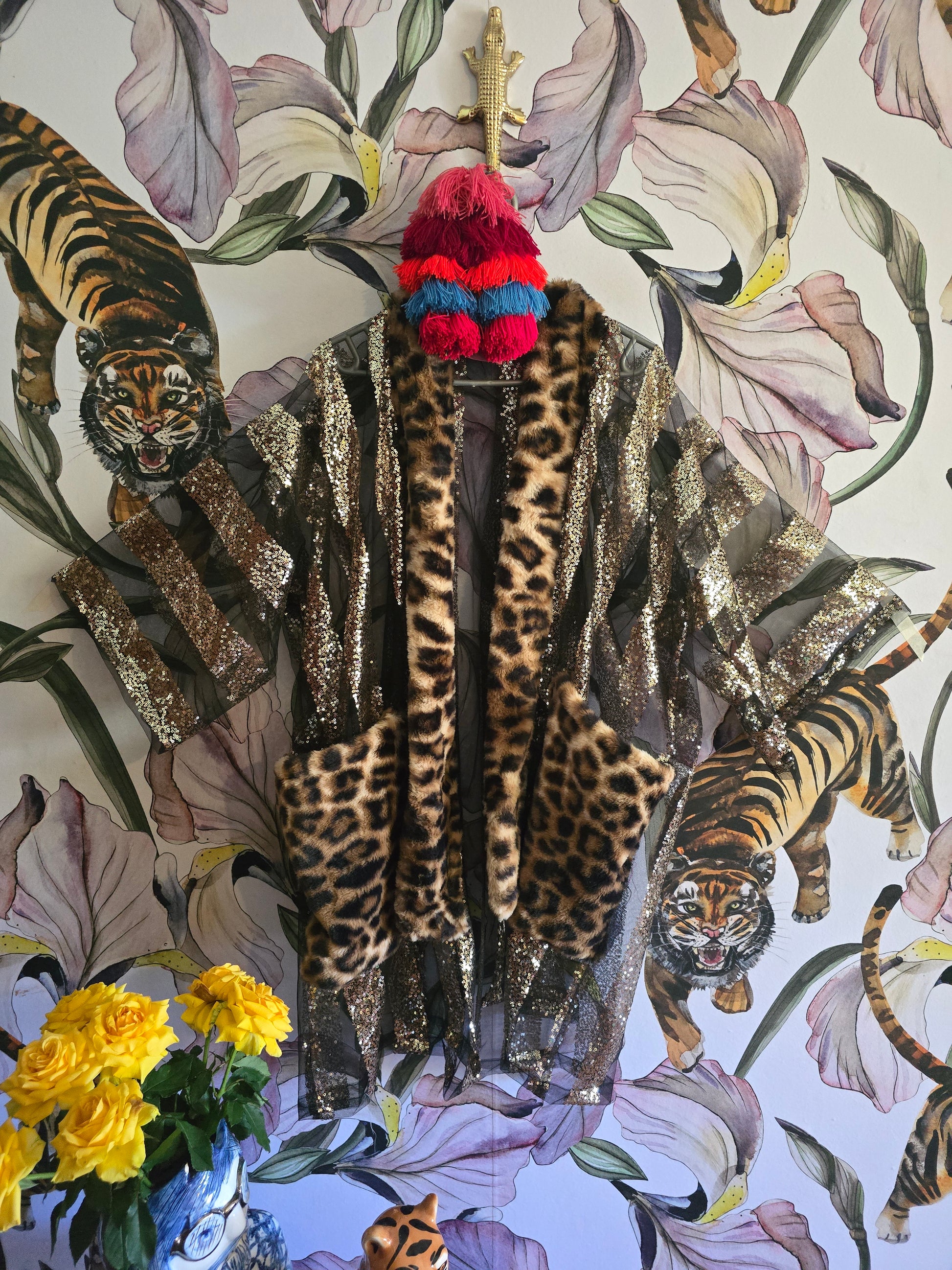 The SEQUINS & FAUX FUR PARTY COAT. MID LENGTH.