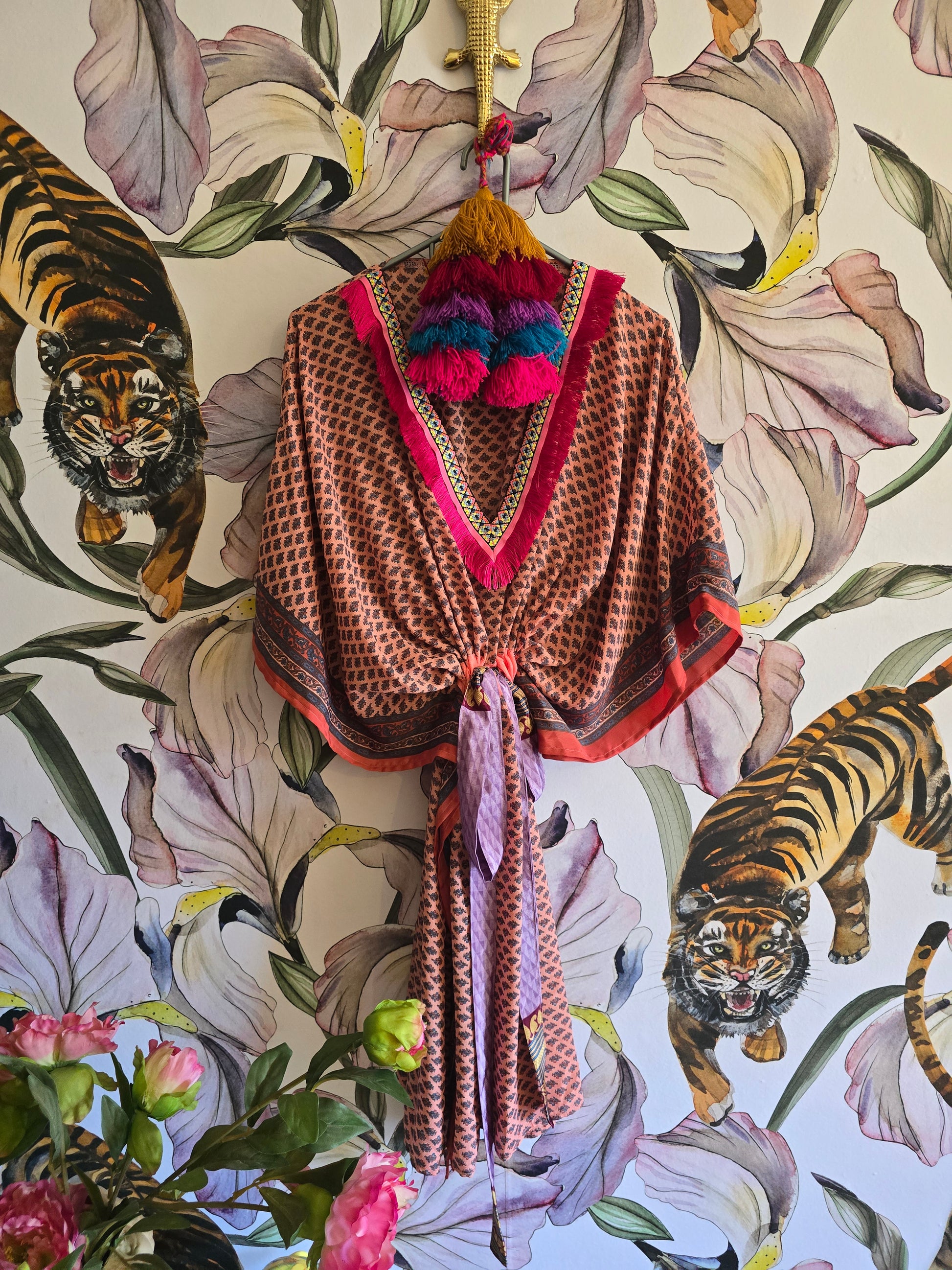 The SHORT KAFTAN