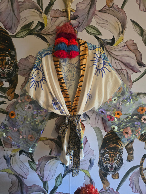 The ARTY CROPPED KIMONO STYLE #4