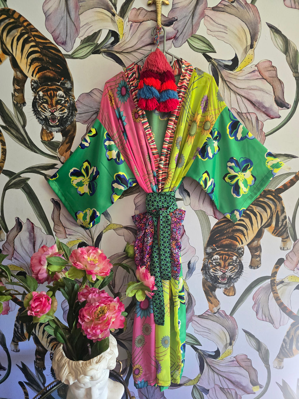 The TROPICAL BLOOM