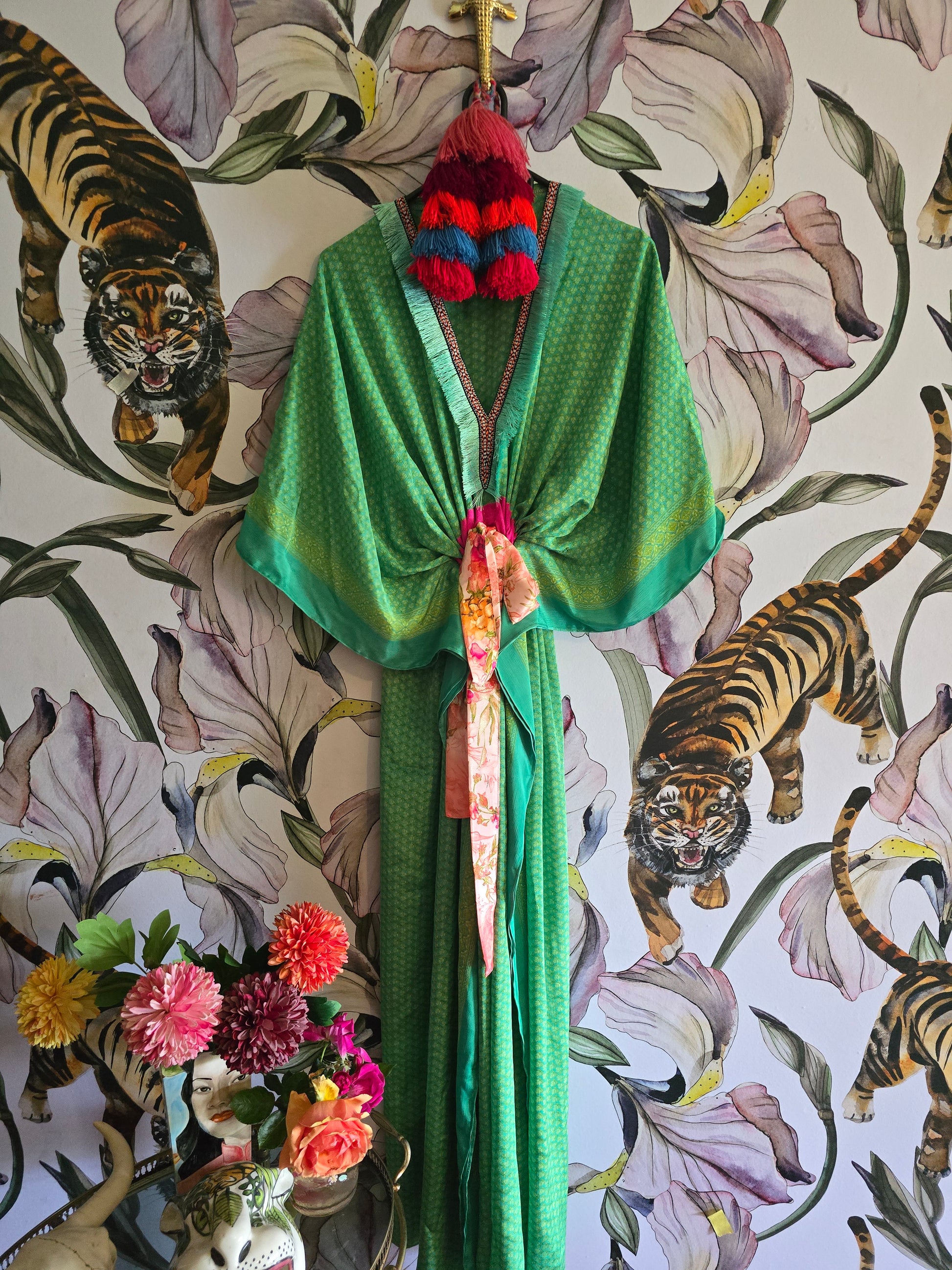 The LONG KAFTAN
