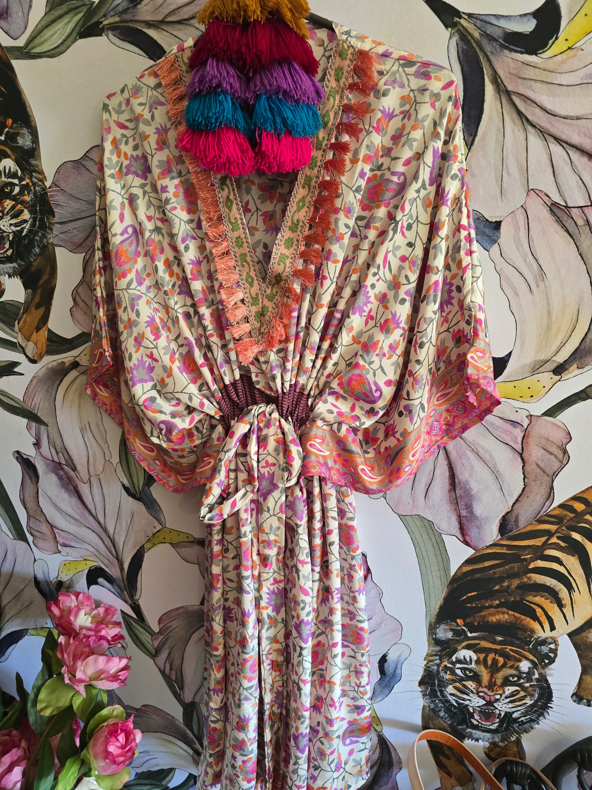 The SHORT KAFTAN