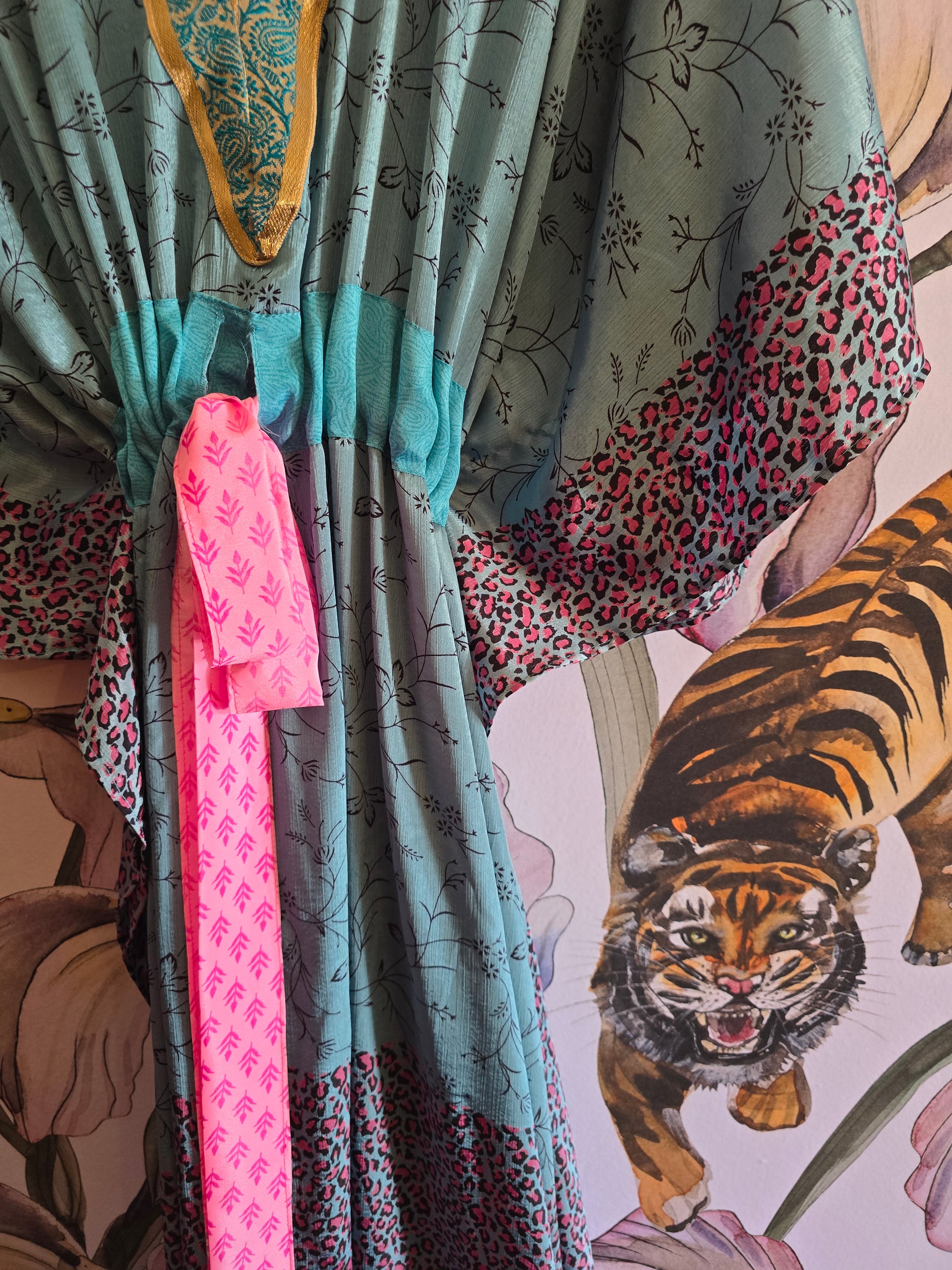 The LONG KAFTAN