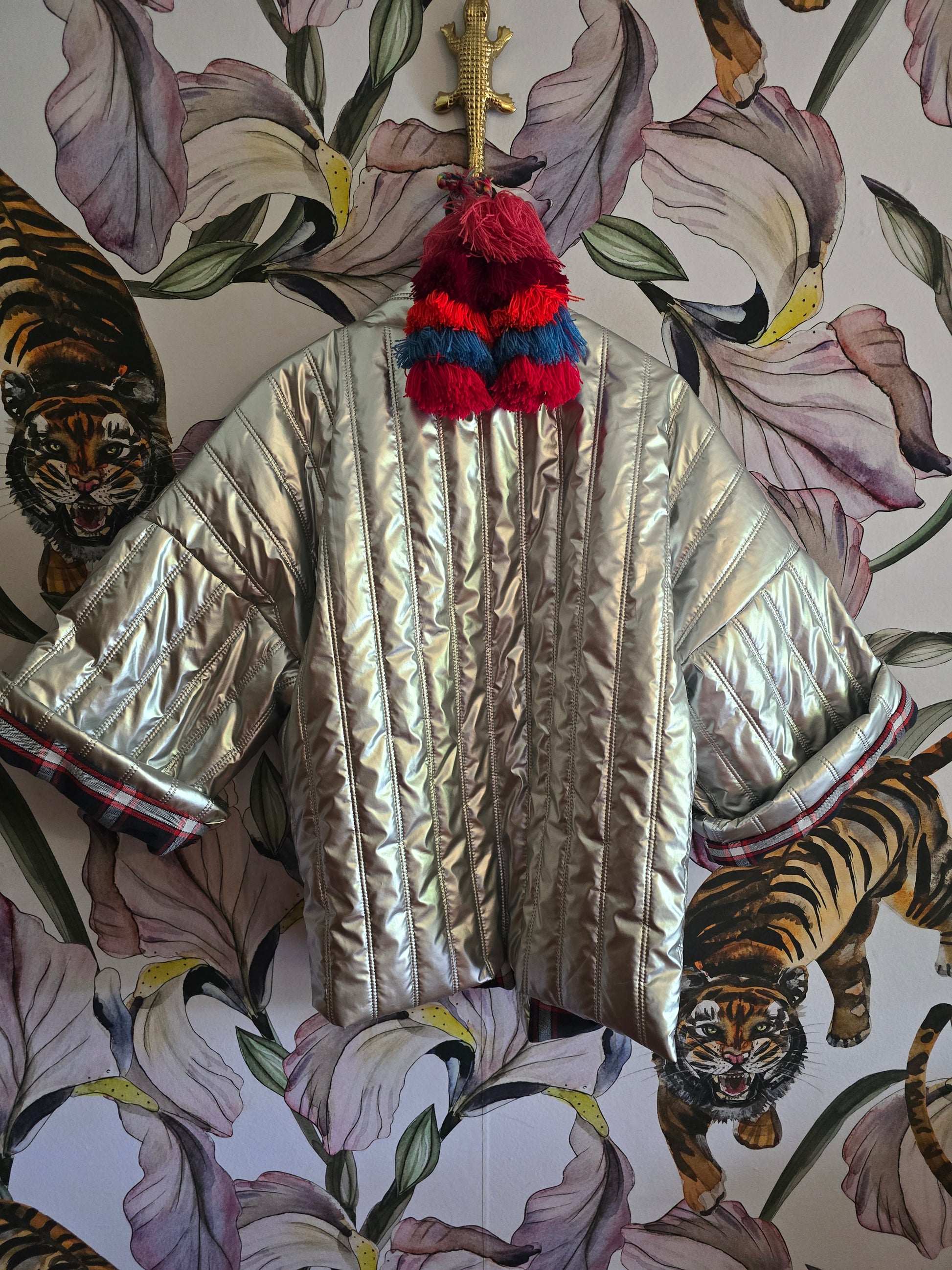 The COOL MOM PUFFER JACKET ( FULLY REVERSIBLE)