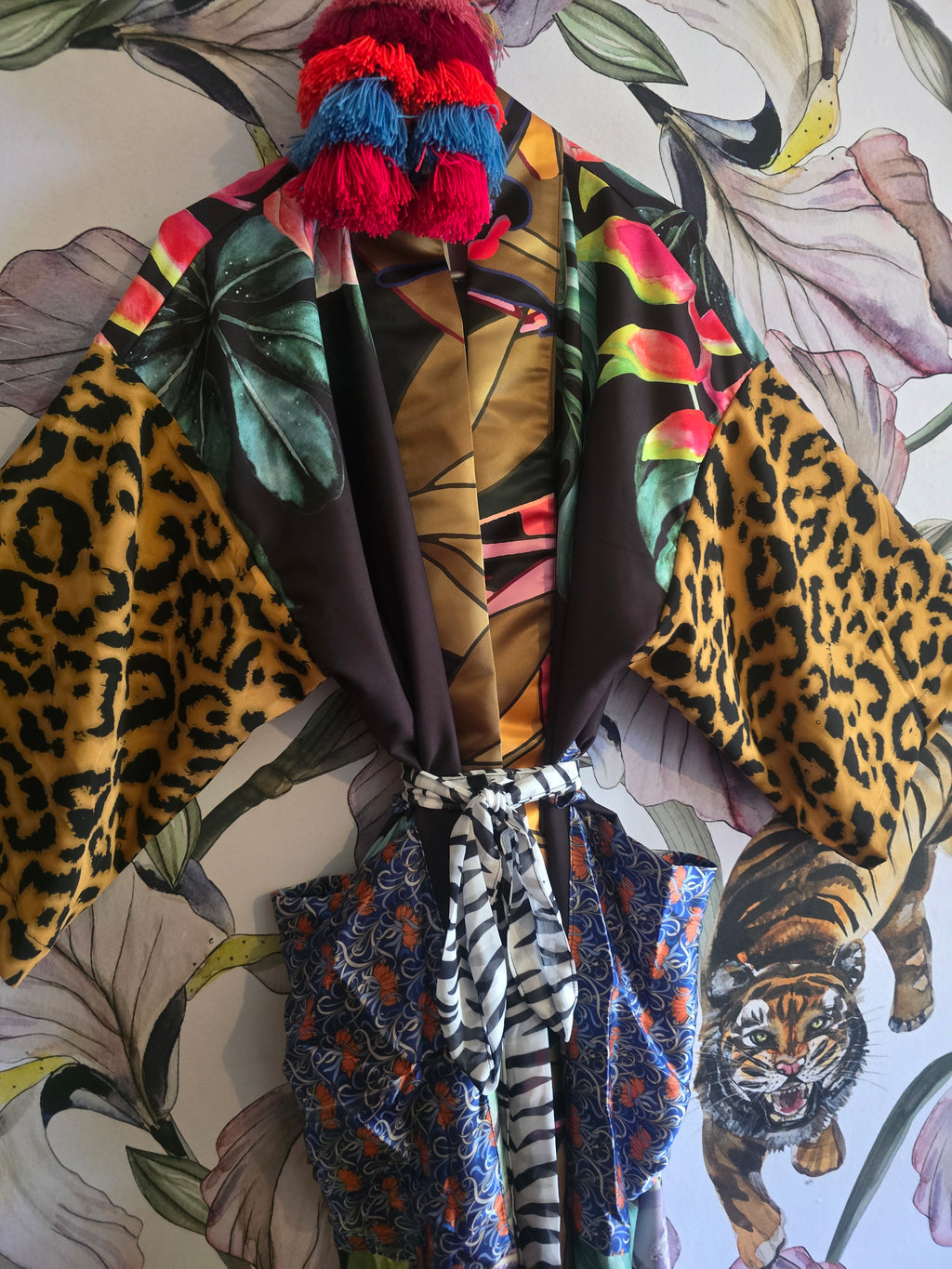 The TROPICAL KIMONO