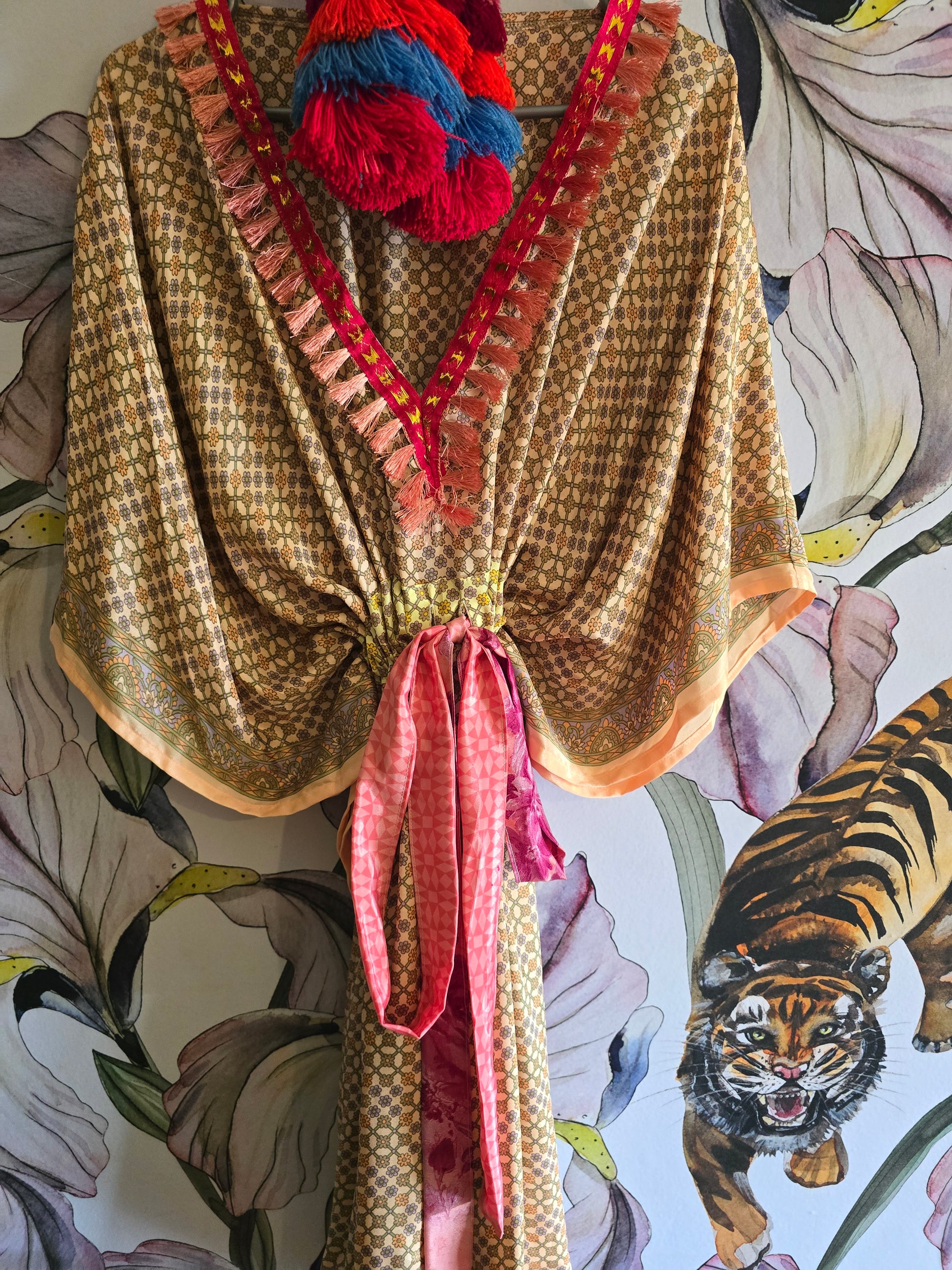 The SHORT KAFTAN