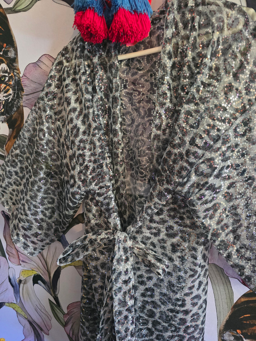 The LEOPARD CARDIE IN SEQUINS.
