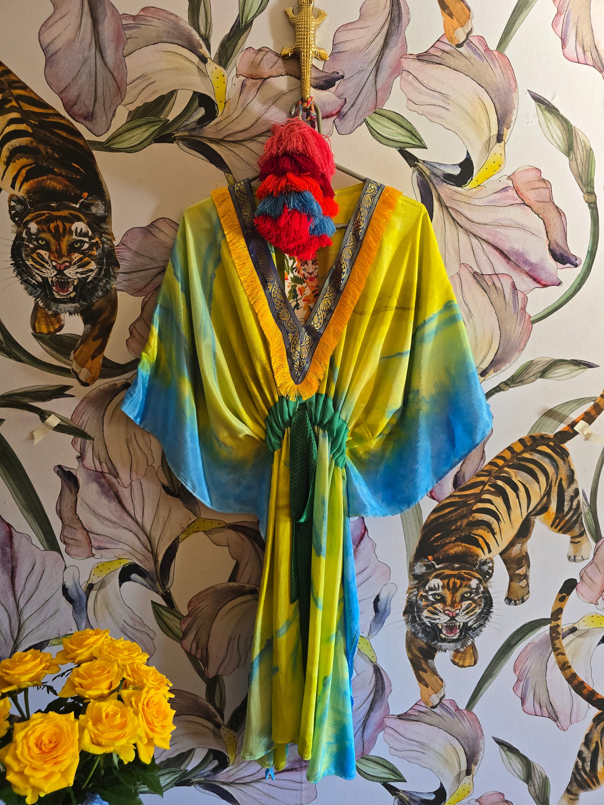 The SHORT KAFTAN