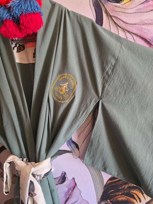 The APRÈ SAUNA 100% COTTON JAPANESE KIMONO WATER LILLY GREEN