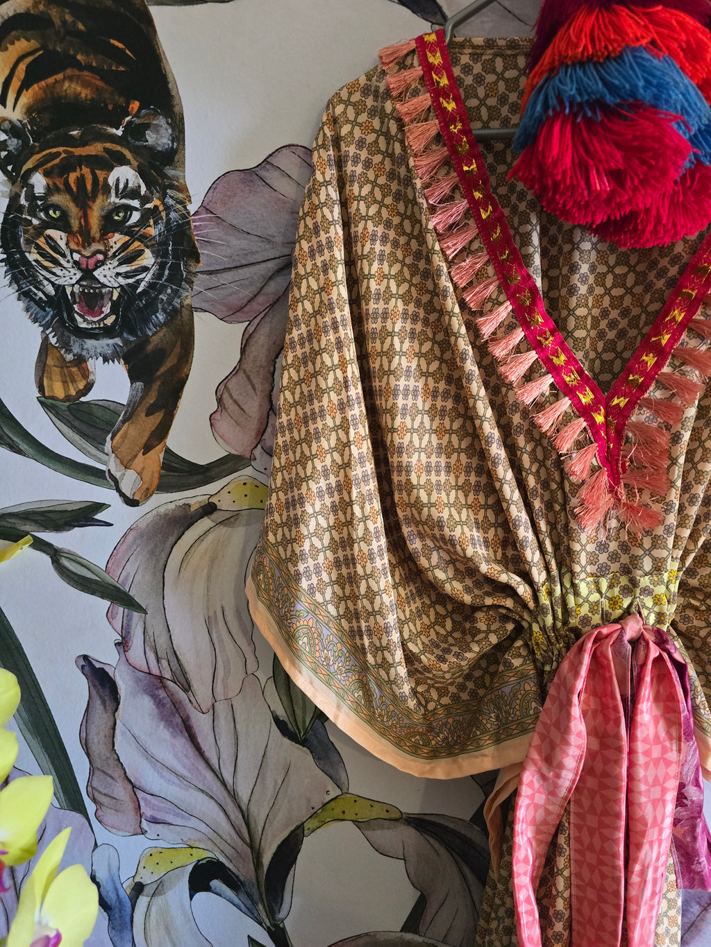 The SHORT KAFTAN