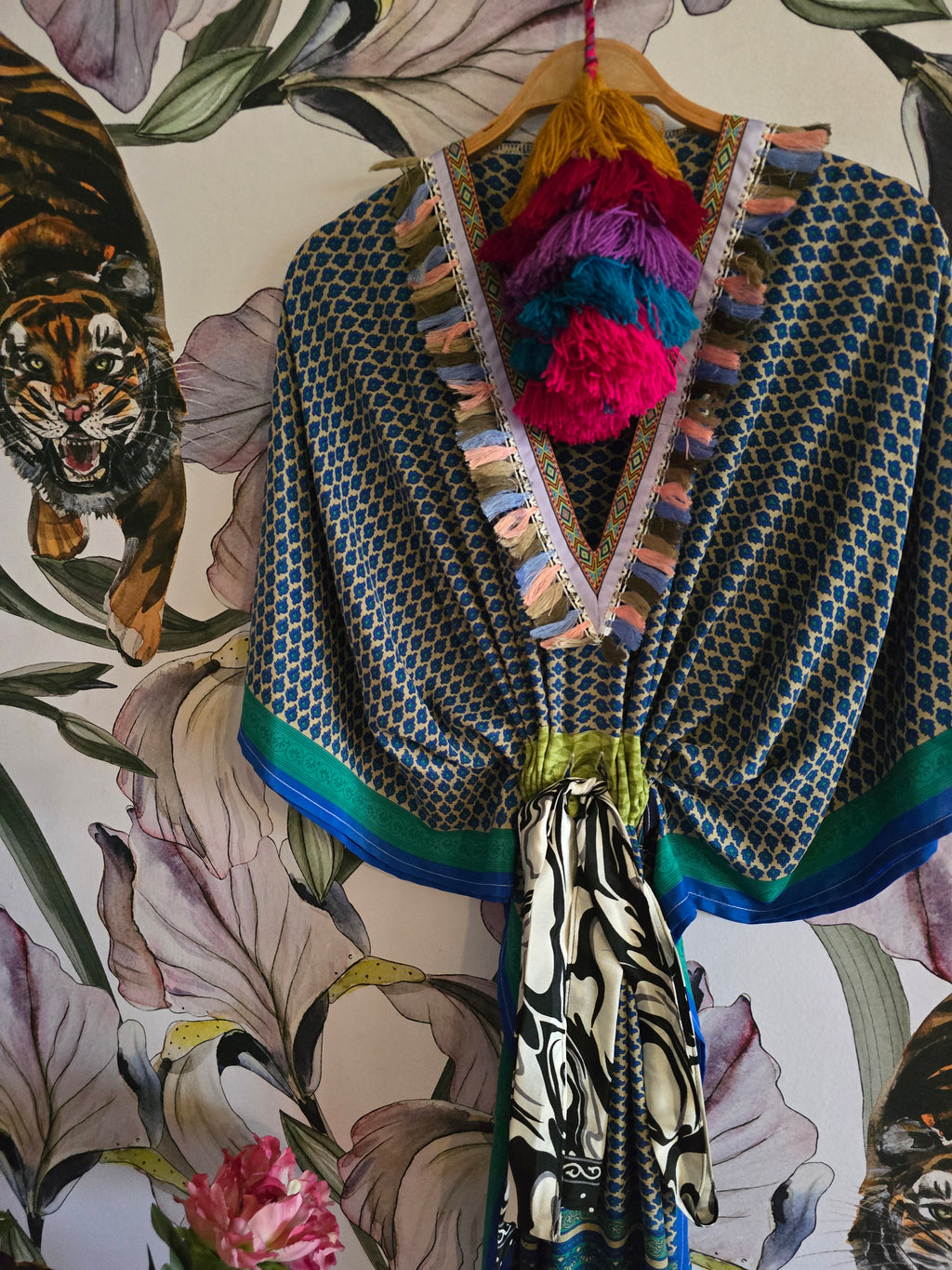 The LONG KAFTAN