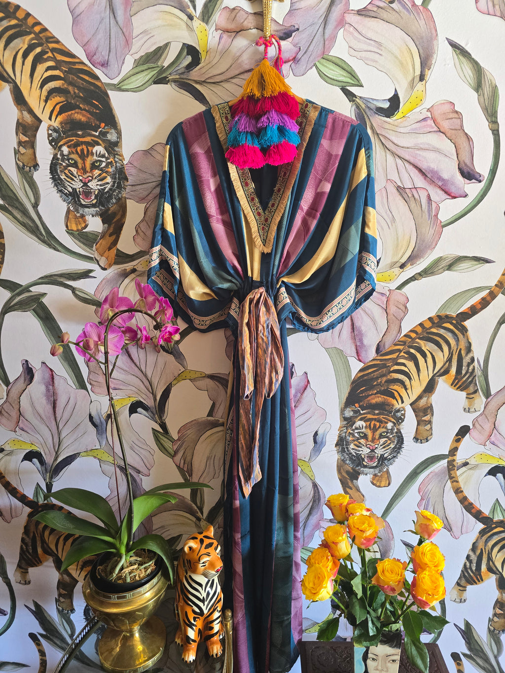The LONG KAFTAN
