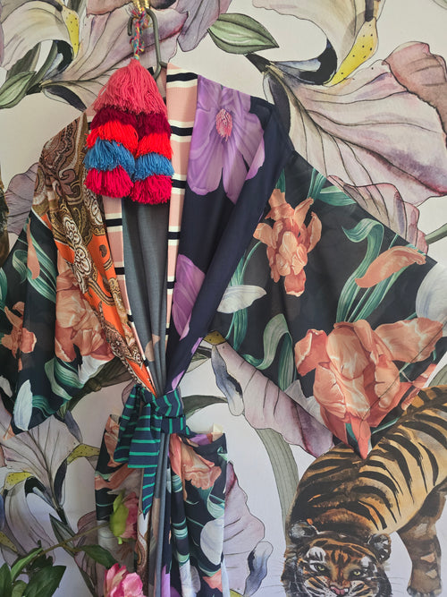 The FLORAL BLOOM KIMONO