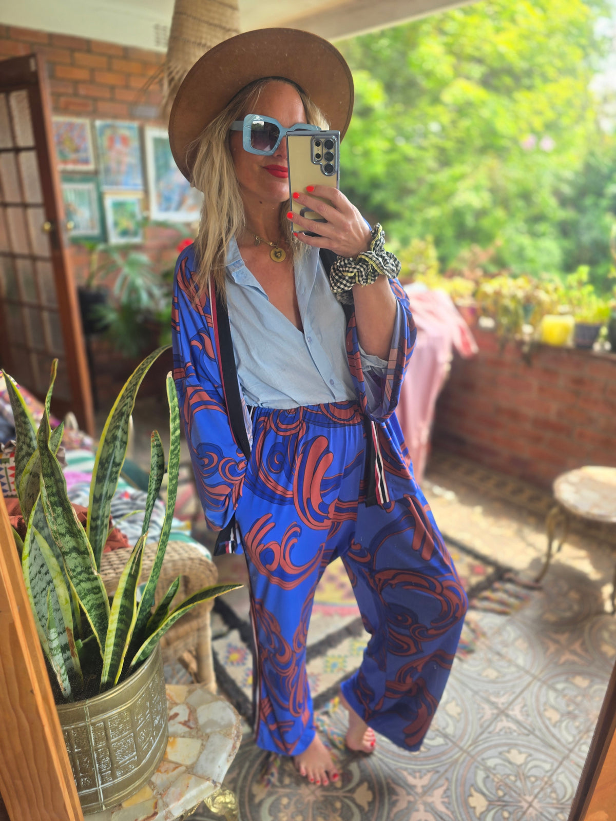 The 70's SWIRL ELECTRIC BLUE KIMONO & Pant SET size Large