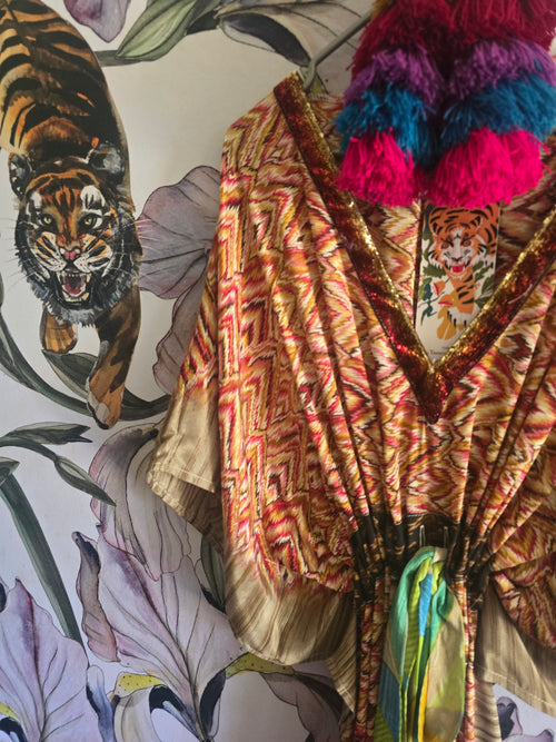 The SHORT KAFTAN