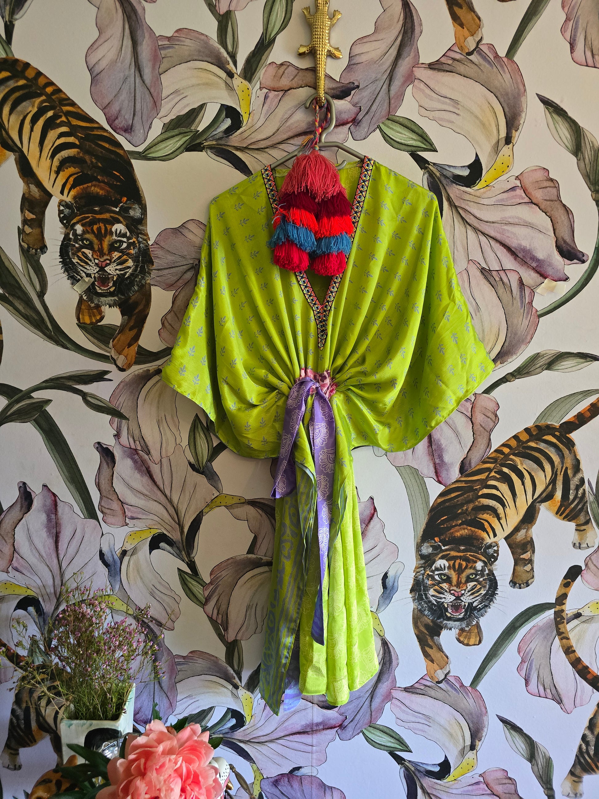 The SHORT KAFTAN
