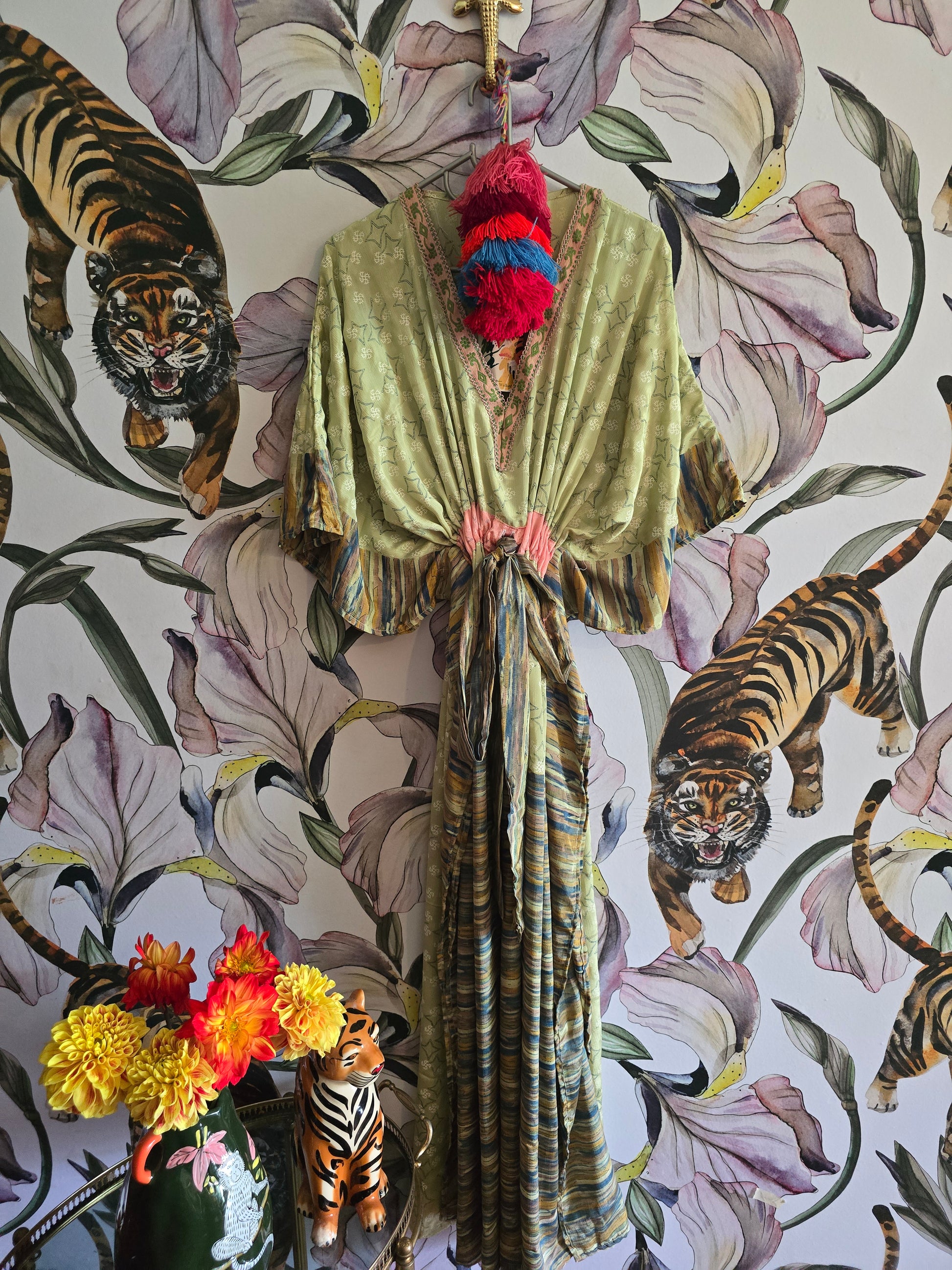 The LONG KAFTAN