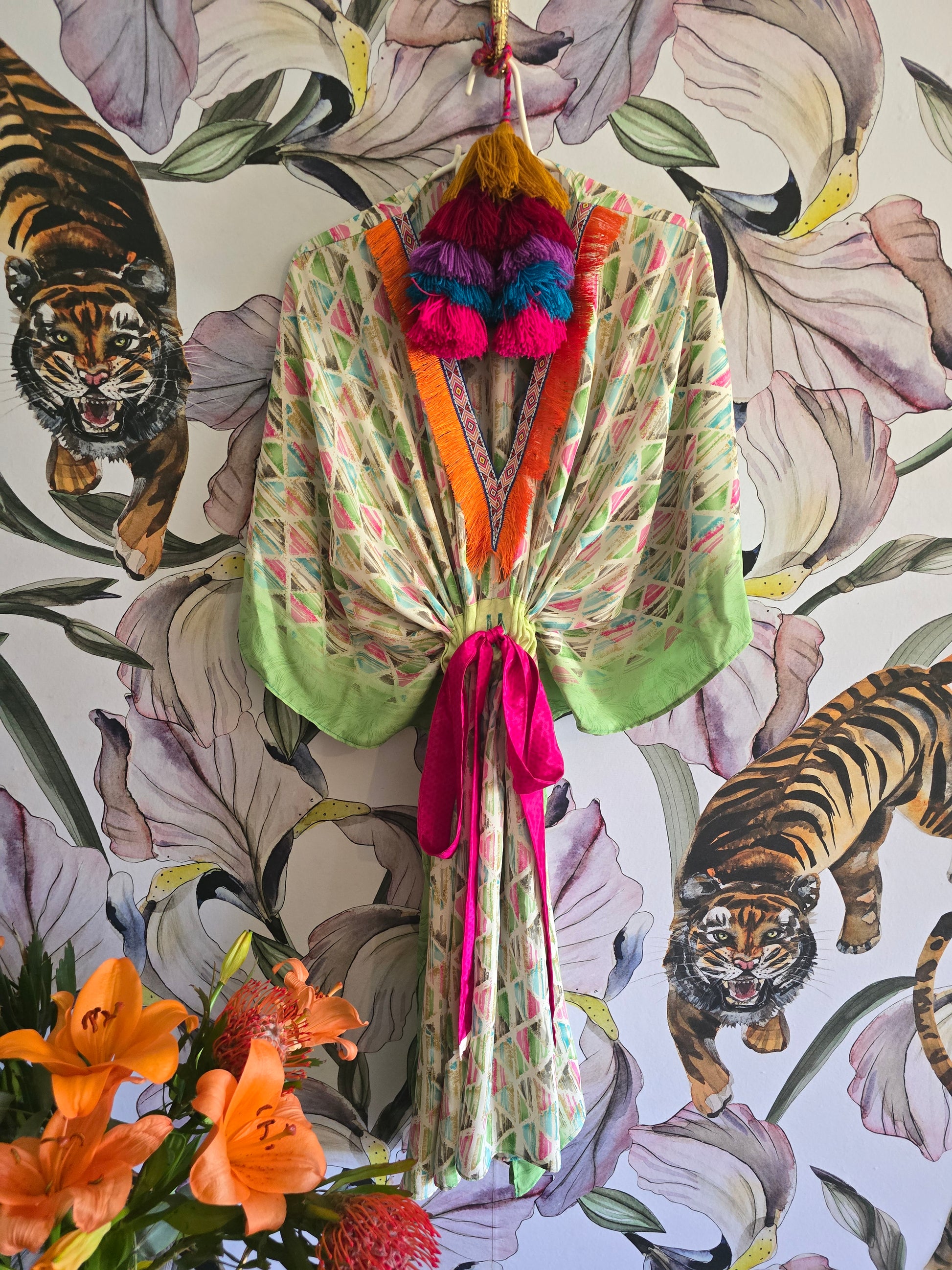 The SHORT KAFTAN