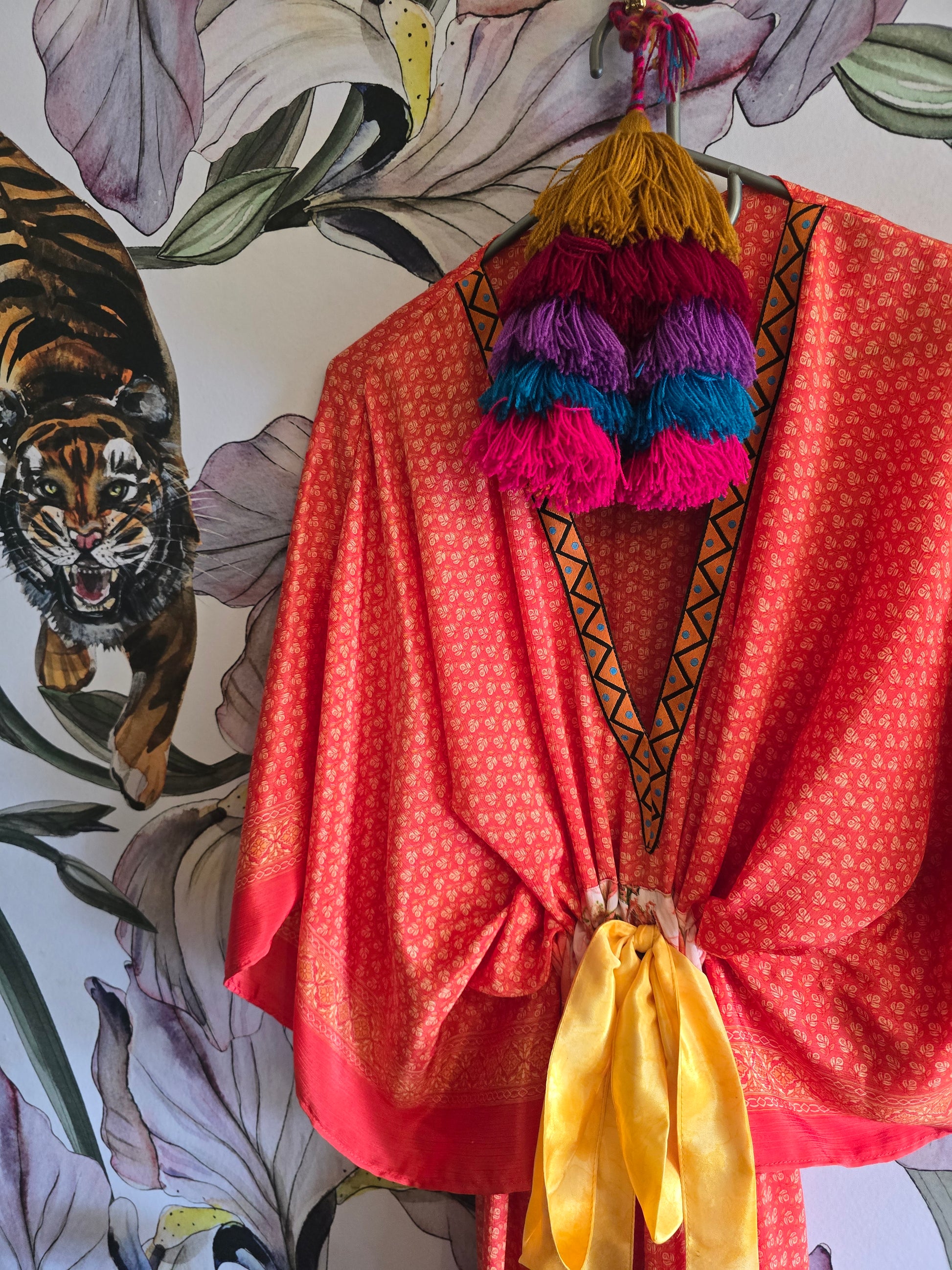 The SHORT KAFTAN