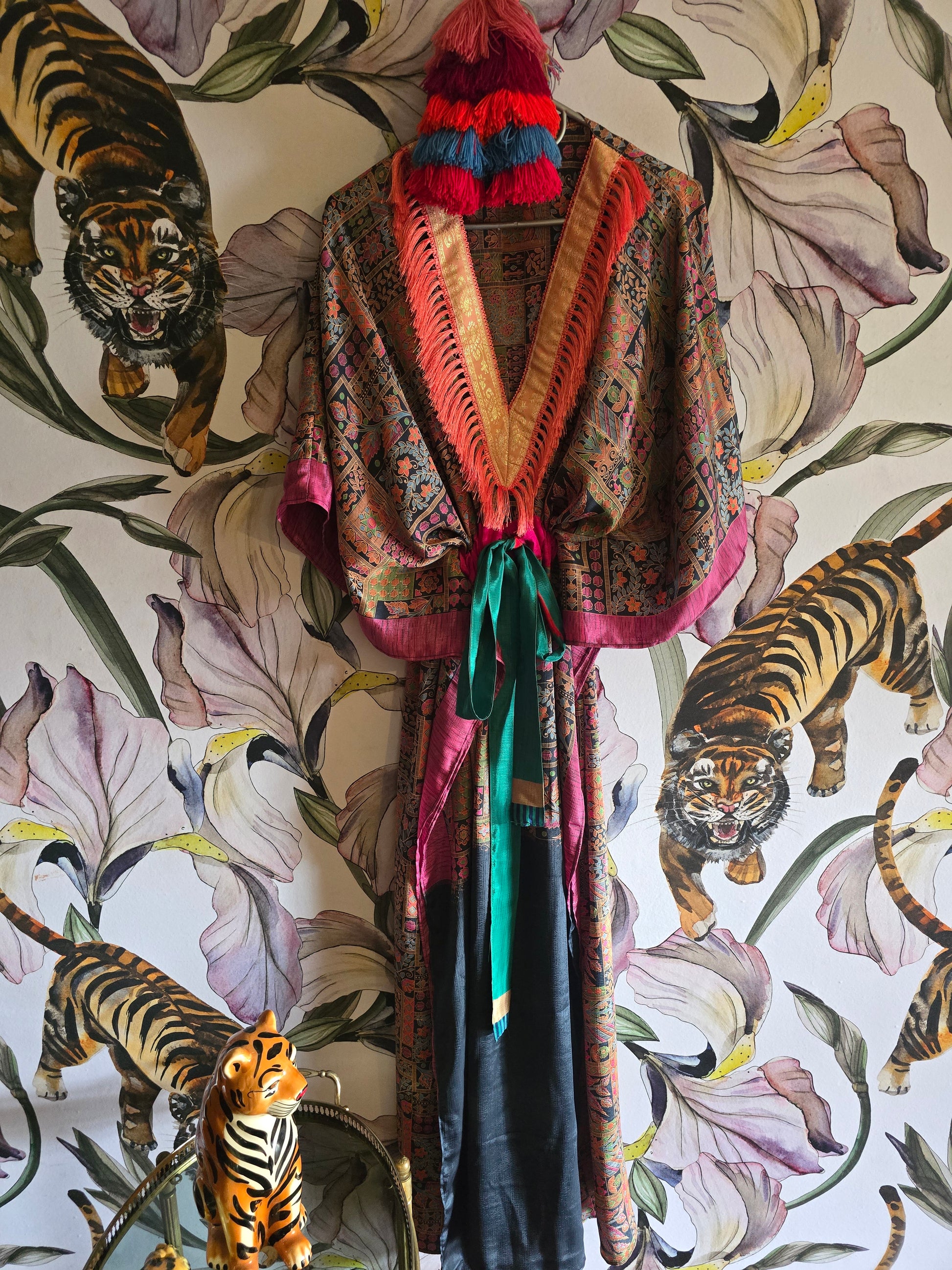 The LONG KAFTAN