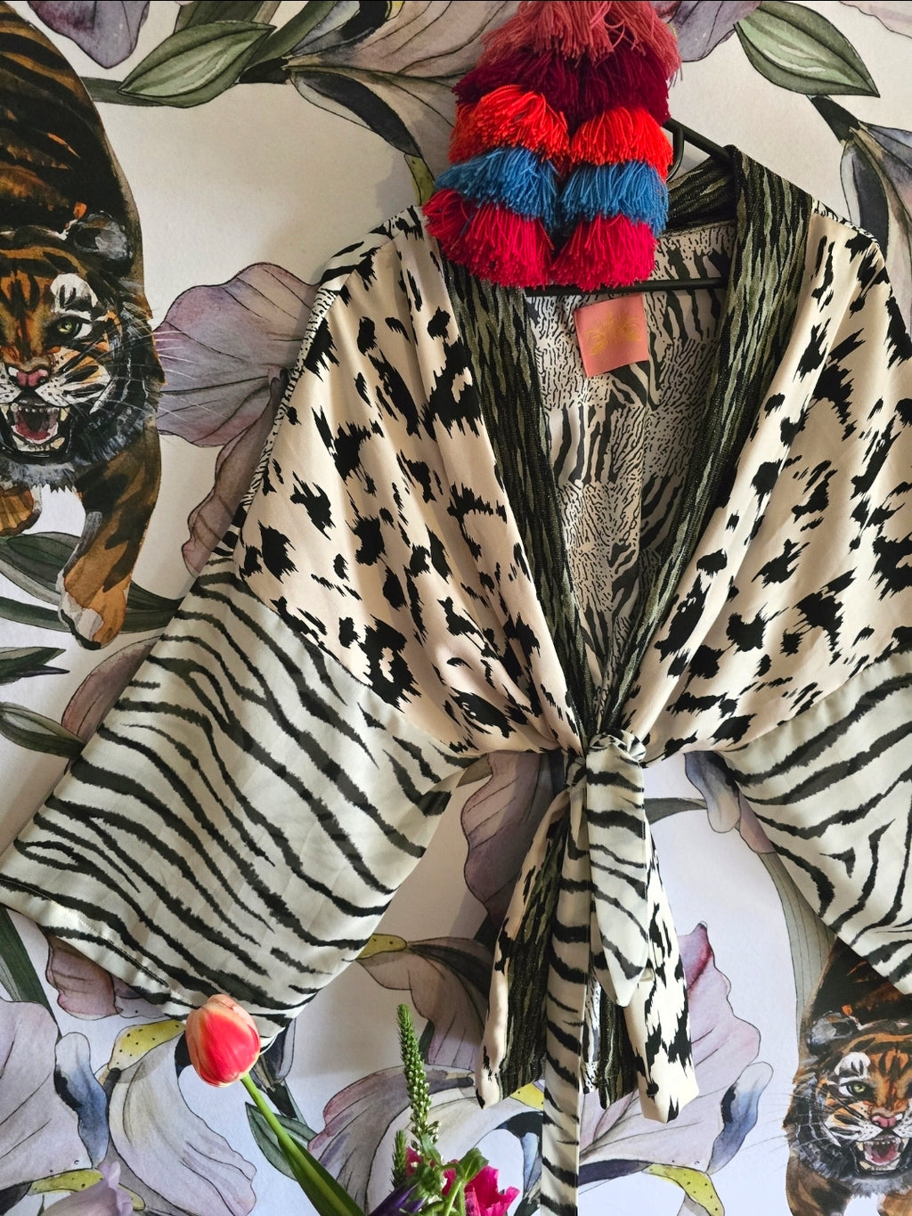 The SAFARI CROPPED KIMONO