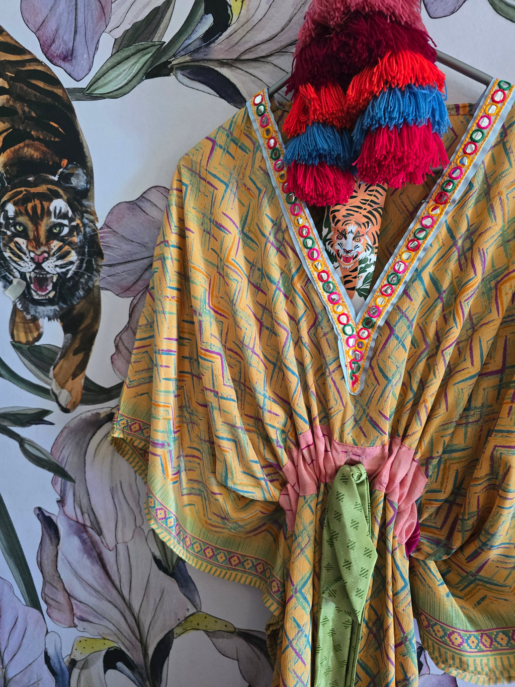 The SHORT KAFTAN