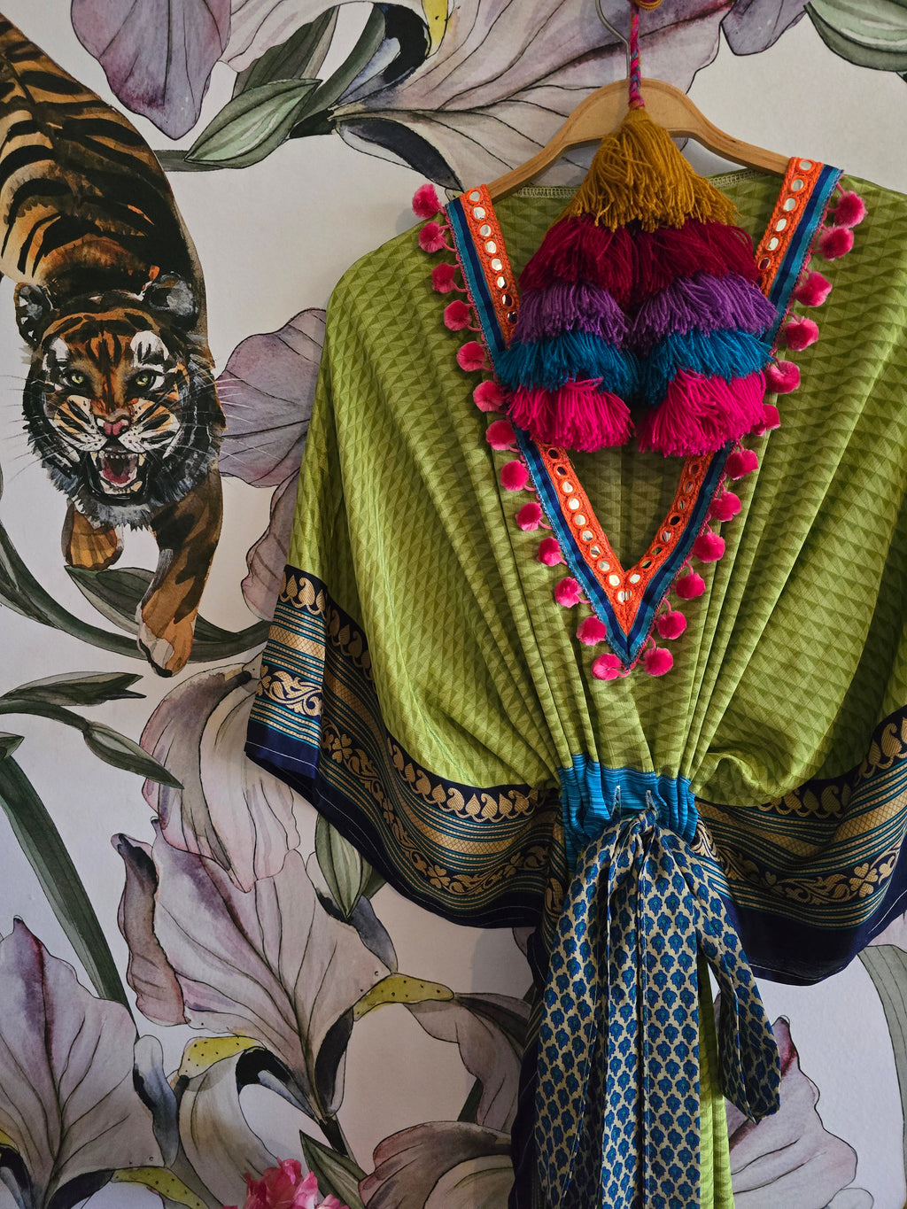 The LONG KAFTAN