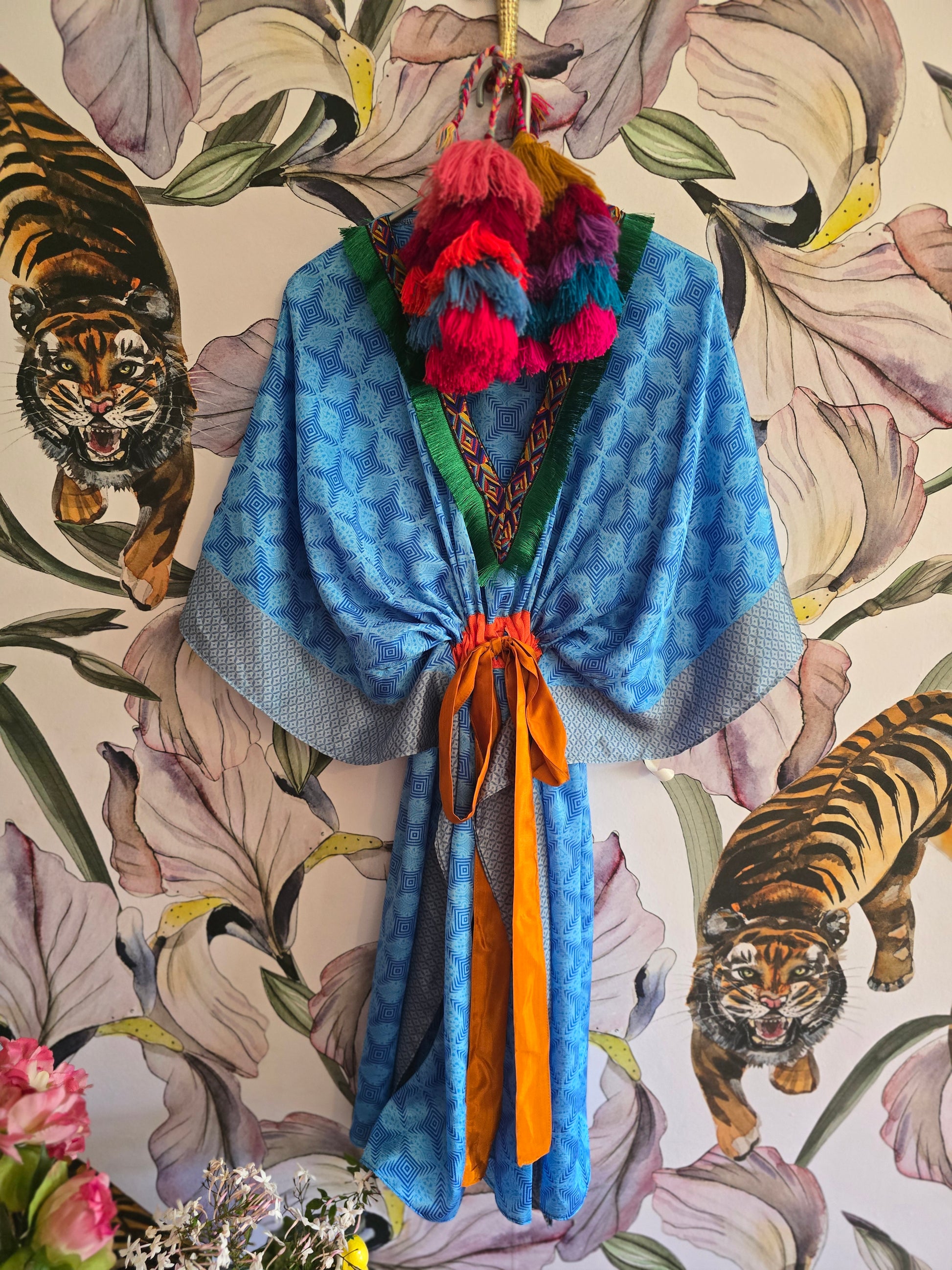 The SHORT KAFTAN