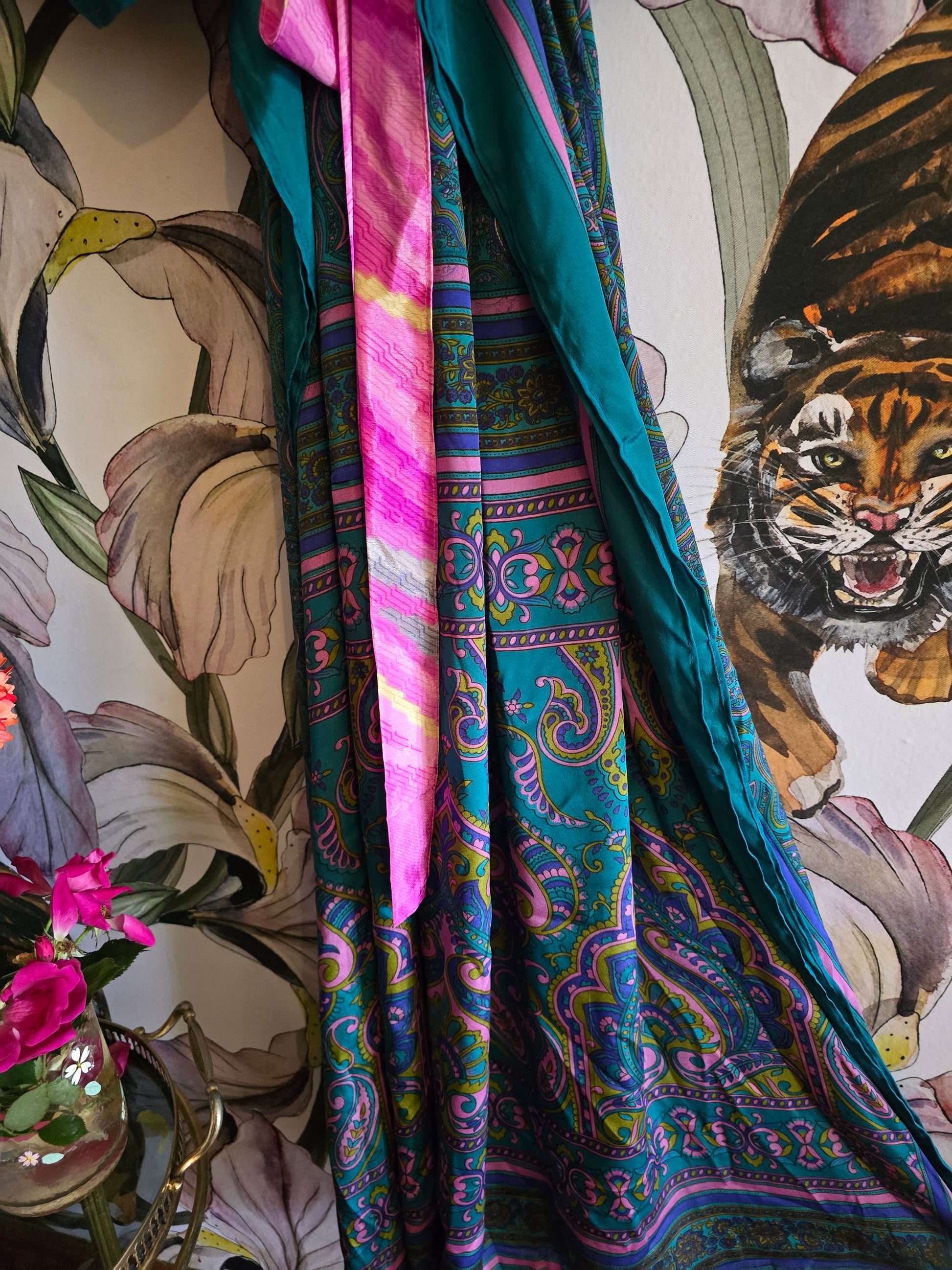 The LONG KAFTAN