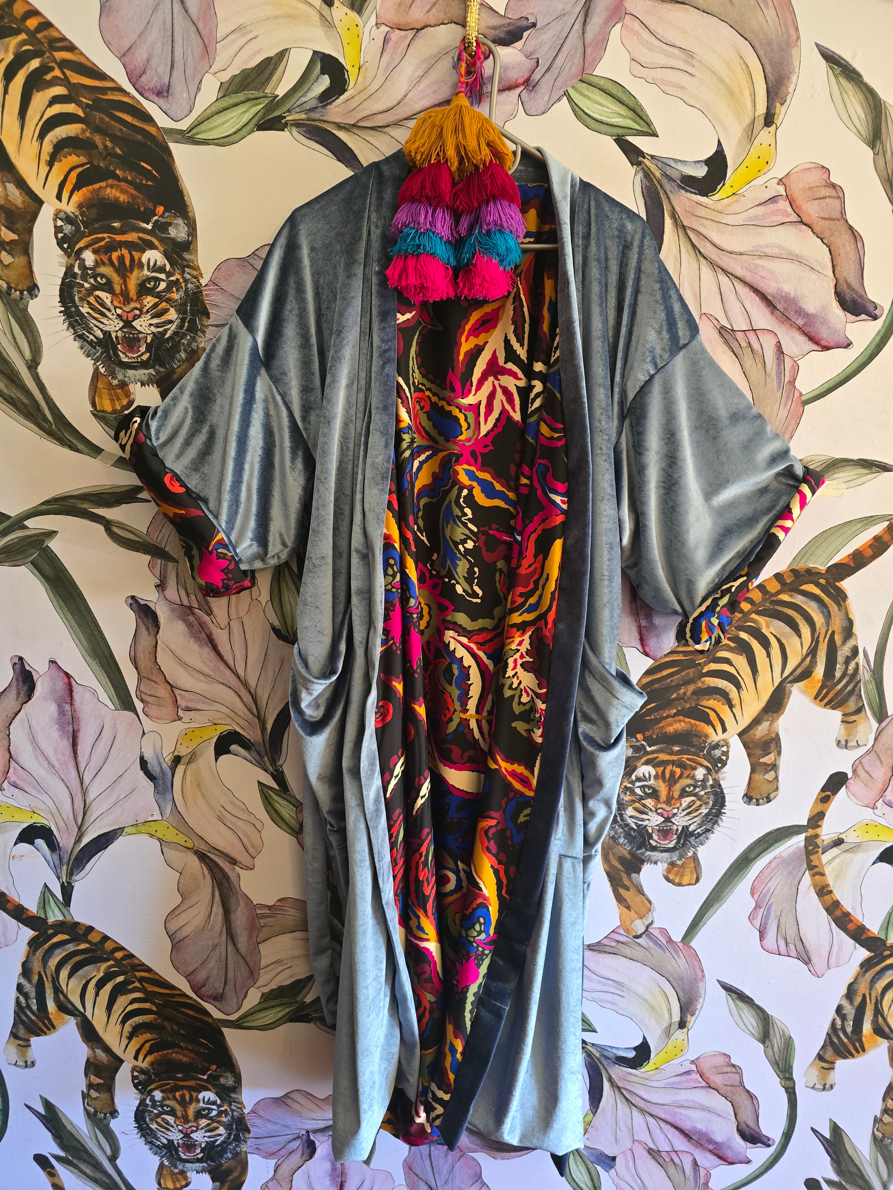 LISA, THE NOMAD VELVET REVERSIBLE KIMONO