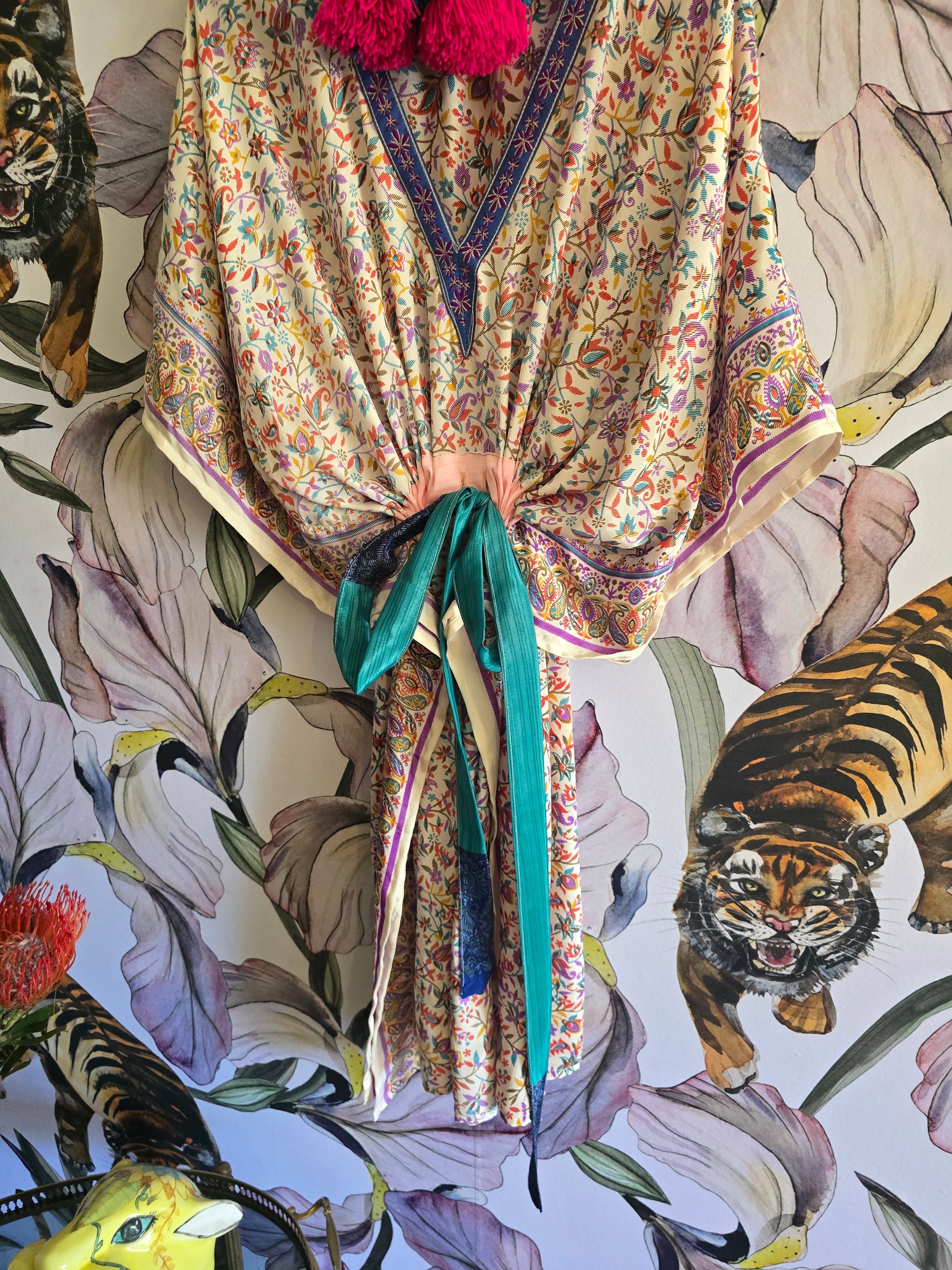 The SHORT KAFTAN