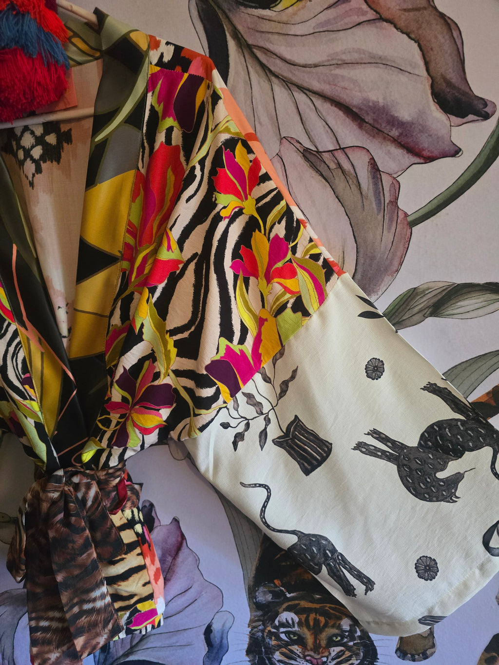 The ARTY CROPPED KIMONO STYLE #3