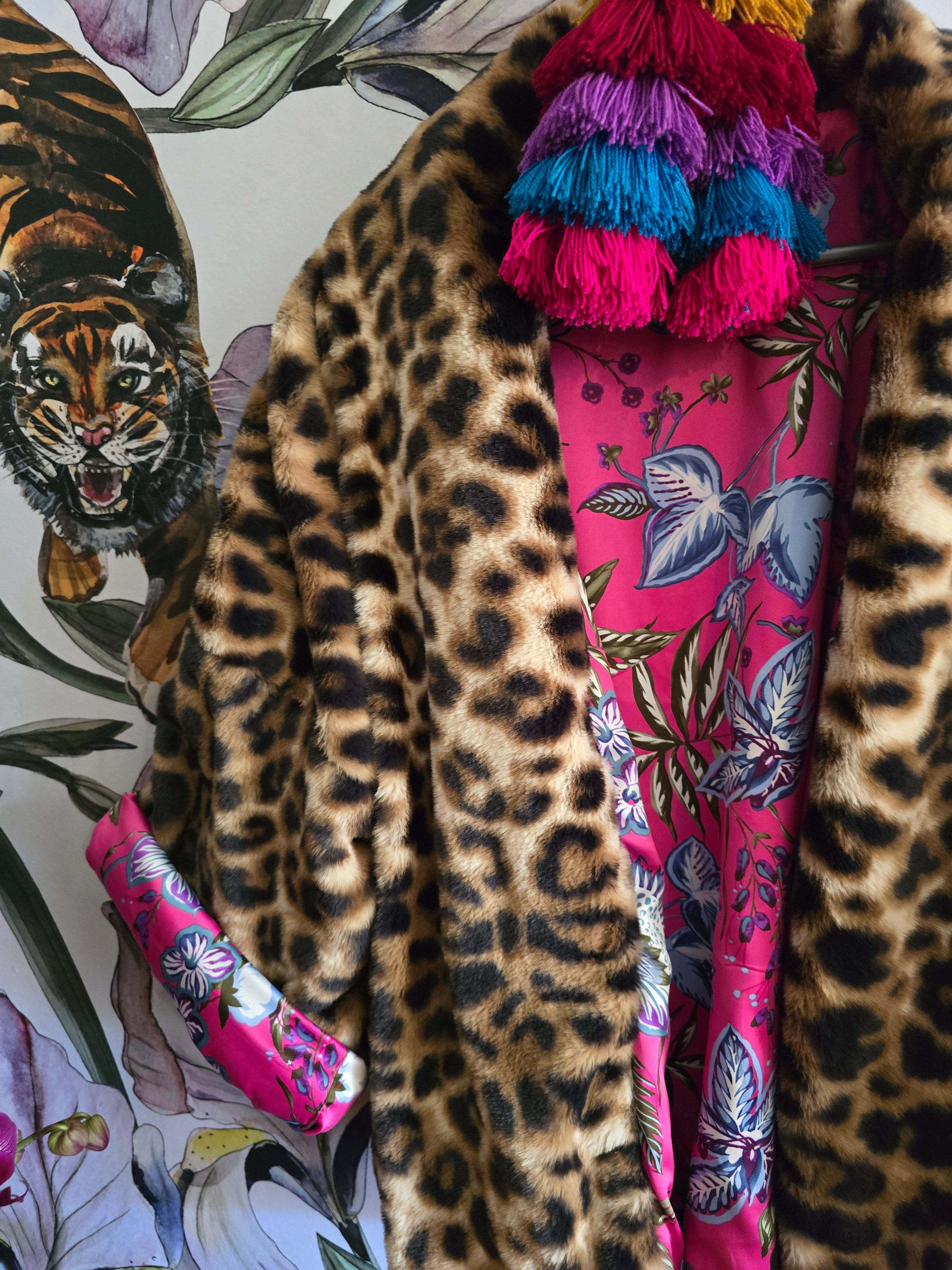 The FAUX FUR FULLY REVERSIBLE BUNNY JACKET(Two in one )