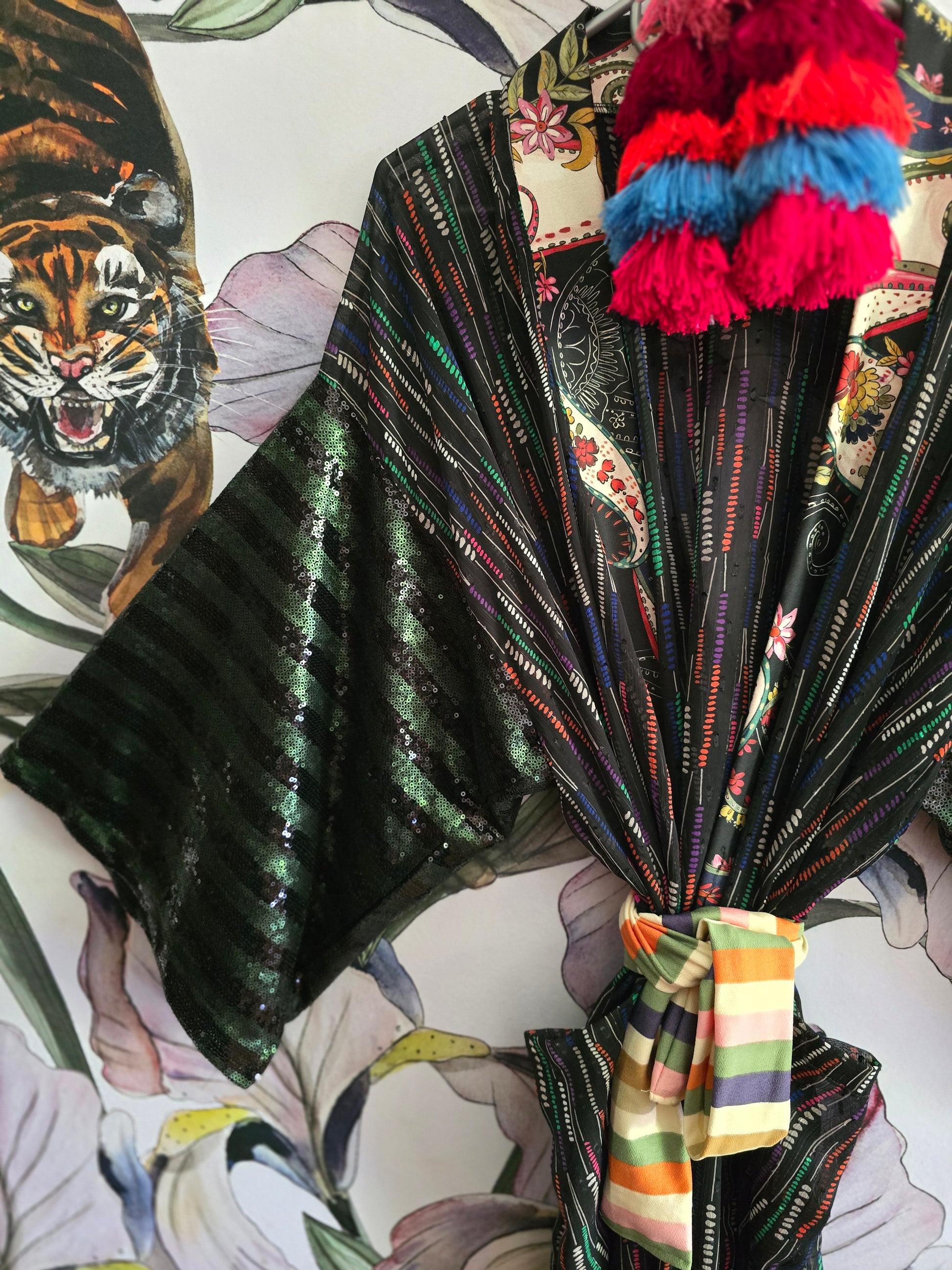 The MIDNIGHT MUSE KIMONO