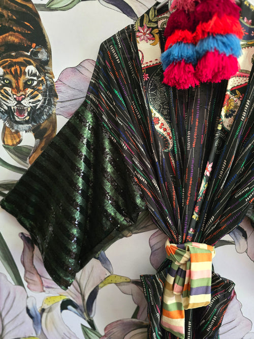 The MIDNIGHT MUSE KIMONO