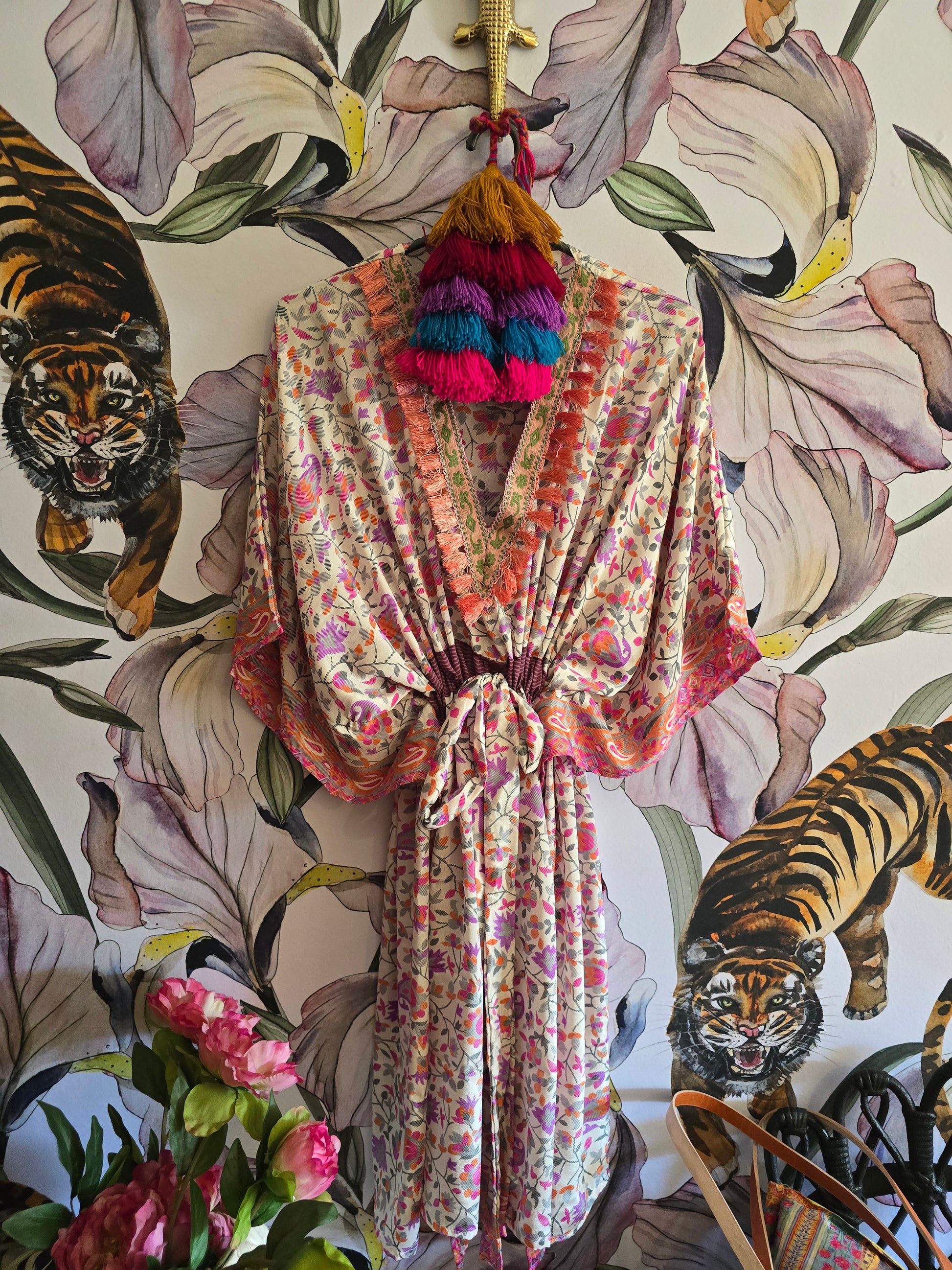 The SHORT KAFTAN