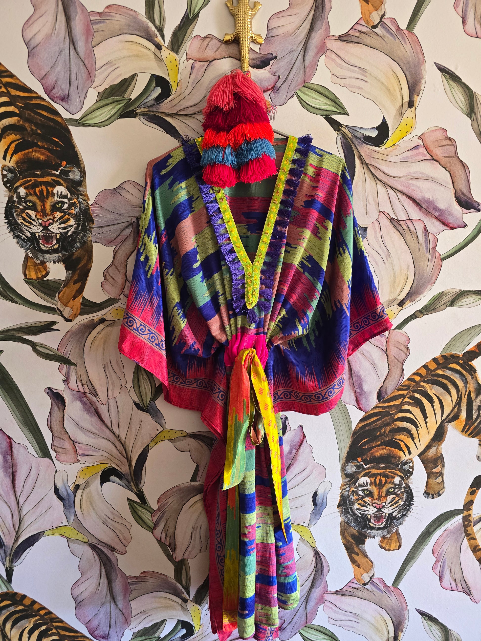 The SHORT KAFTAN