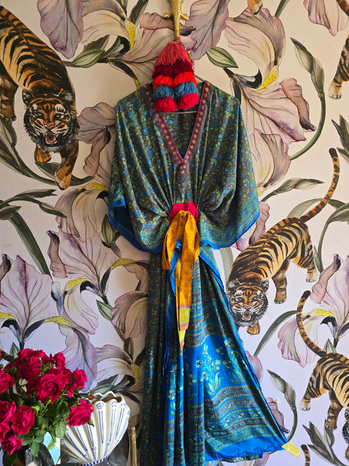 The LONG KAFTAN