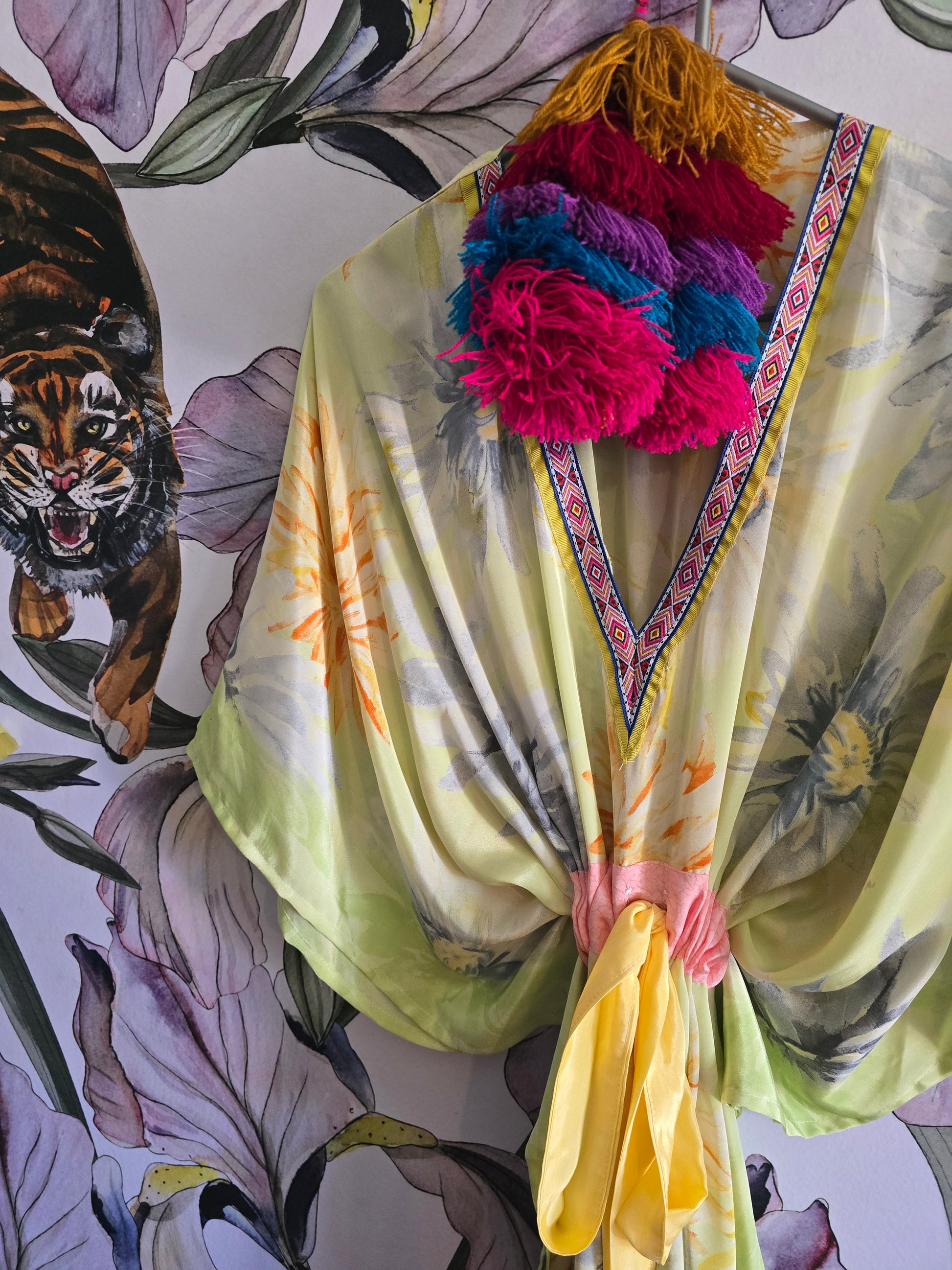 The SHORT KAFTAN