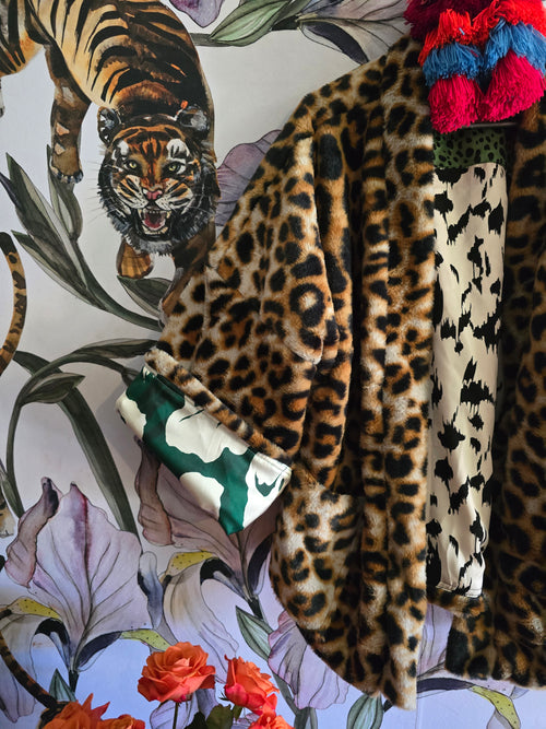 The LEOPARD FAUX FUR FULLY REVERSIBLE JACKET 🐆