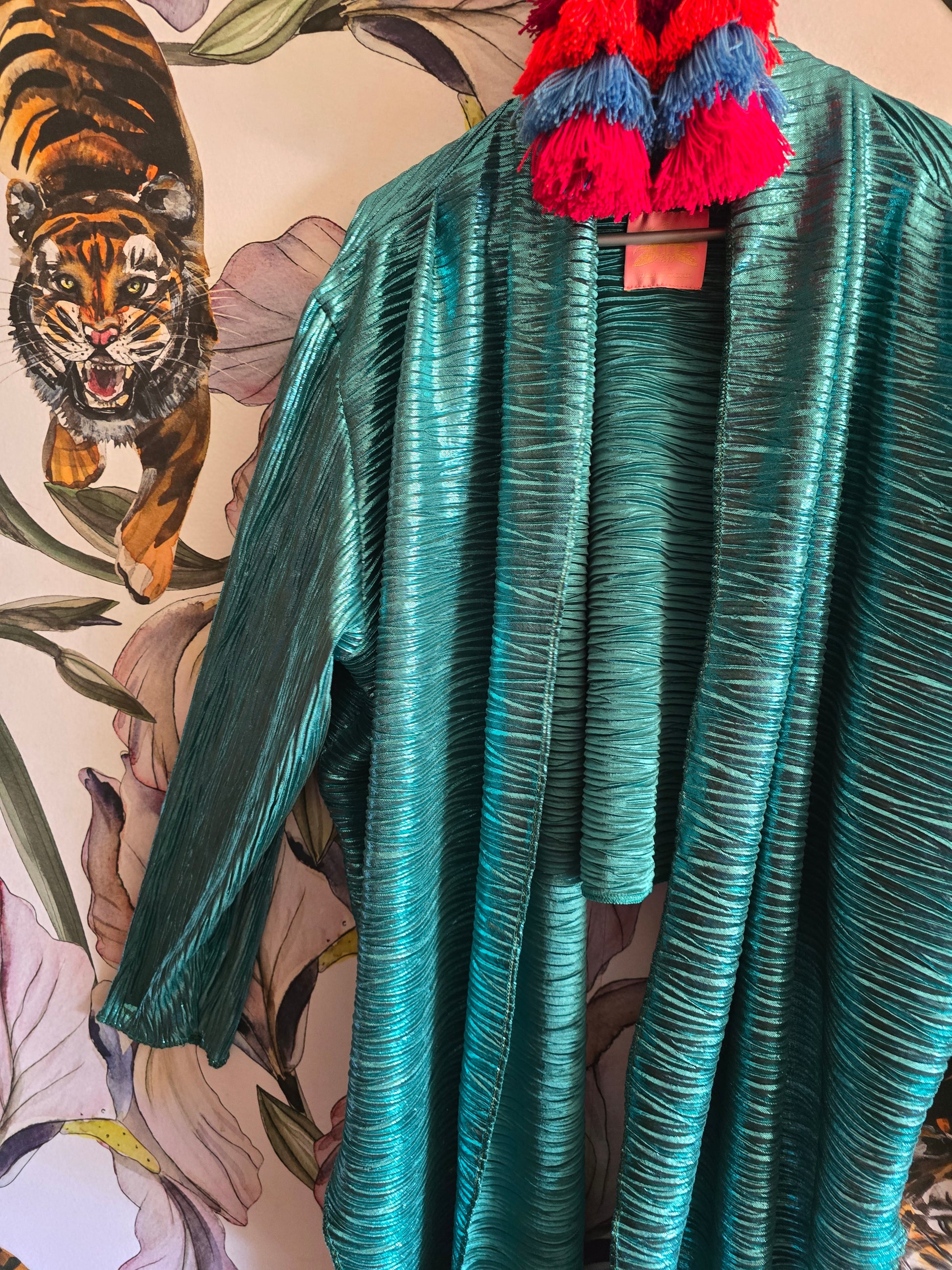 THE METALIC GREEN LONG SLEEVE WRAP