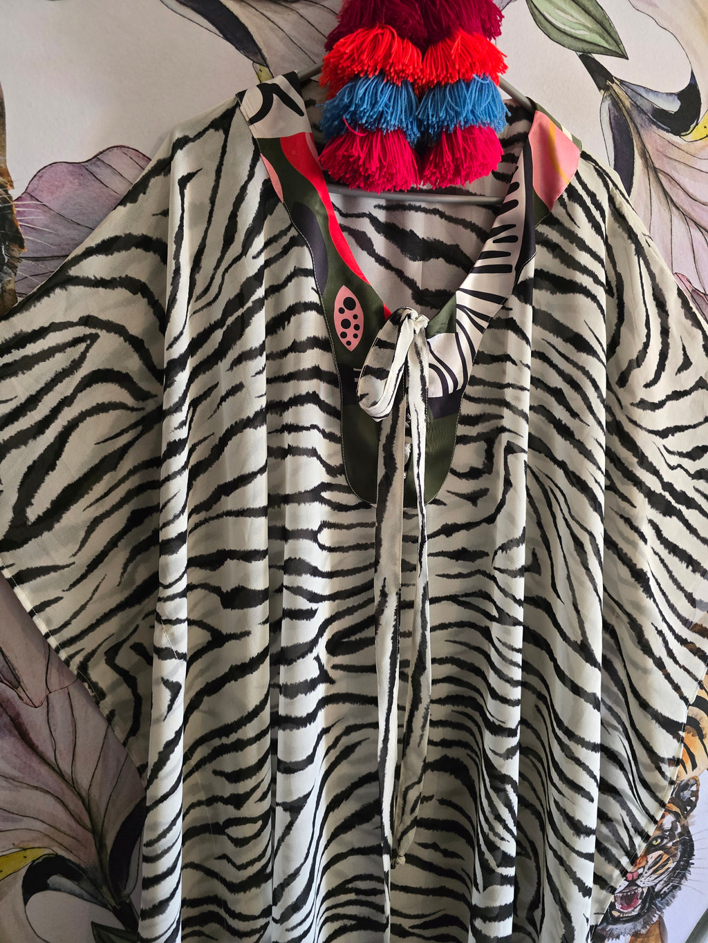 The ZEBRA BLACK & WHITE CHIFFON KAFTAN WITH TIE DETAIL