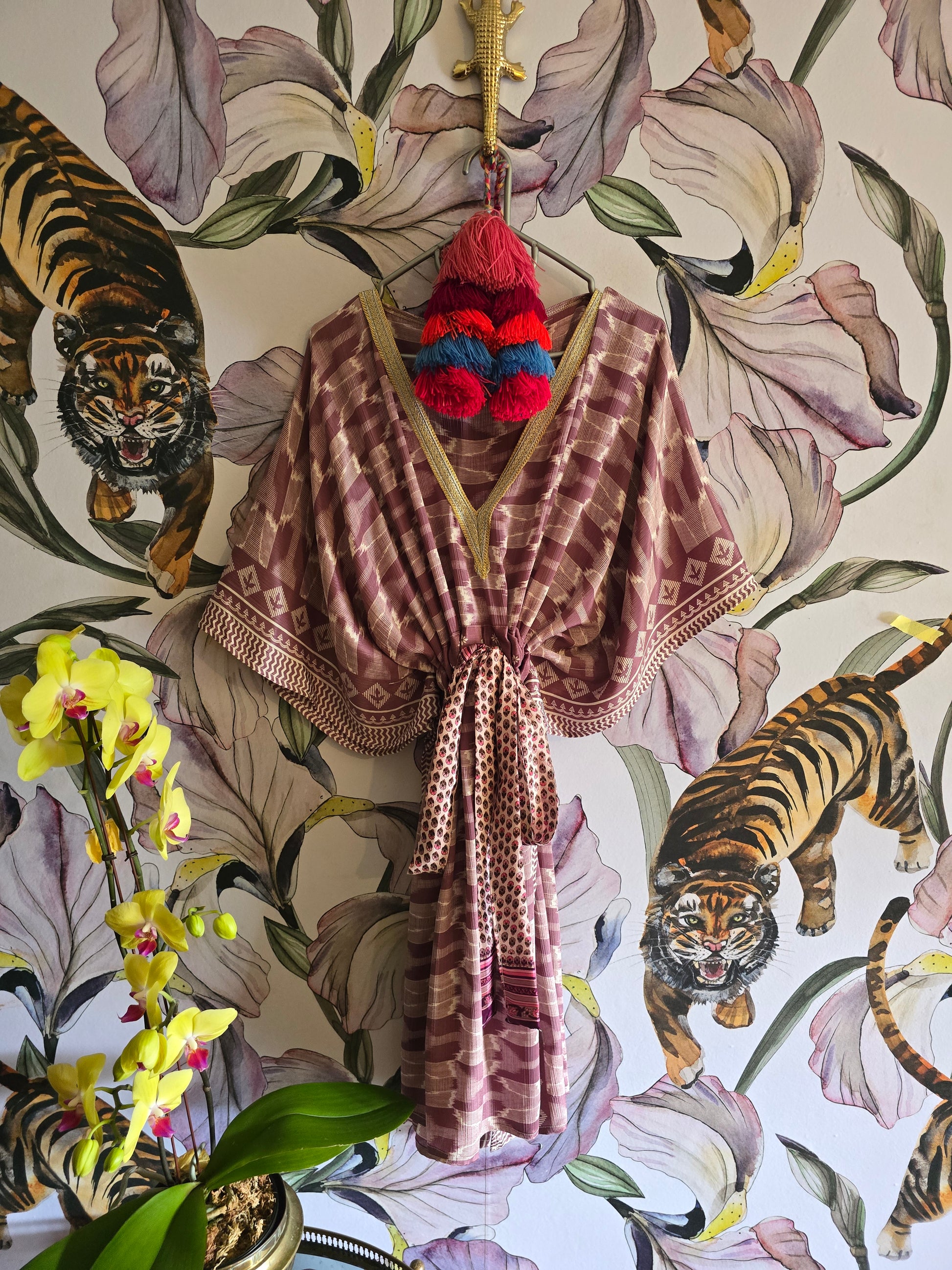 The SHORT KAFTAN