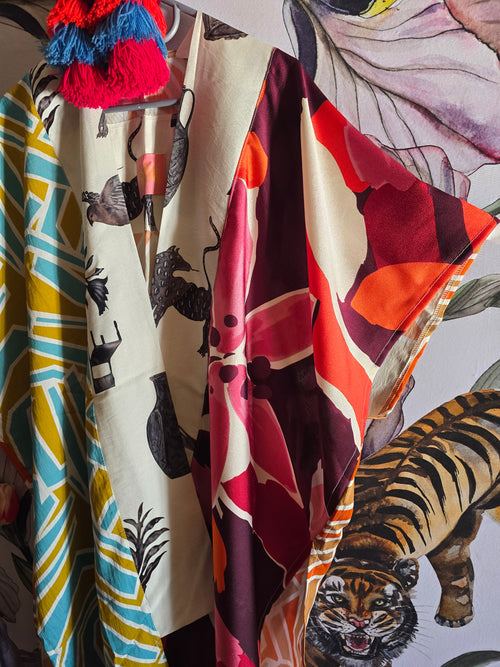 The JAPANDI JUNGLE KIMONO WITH ORANGE BACK