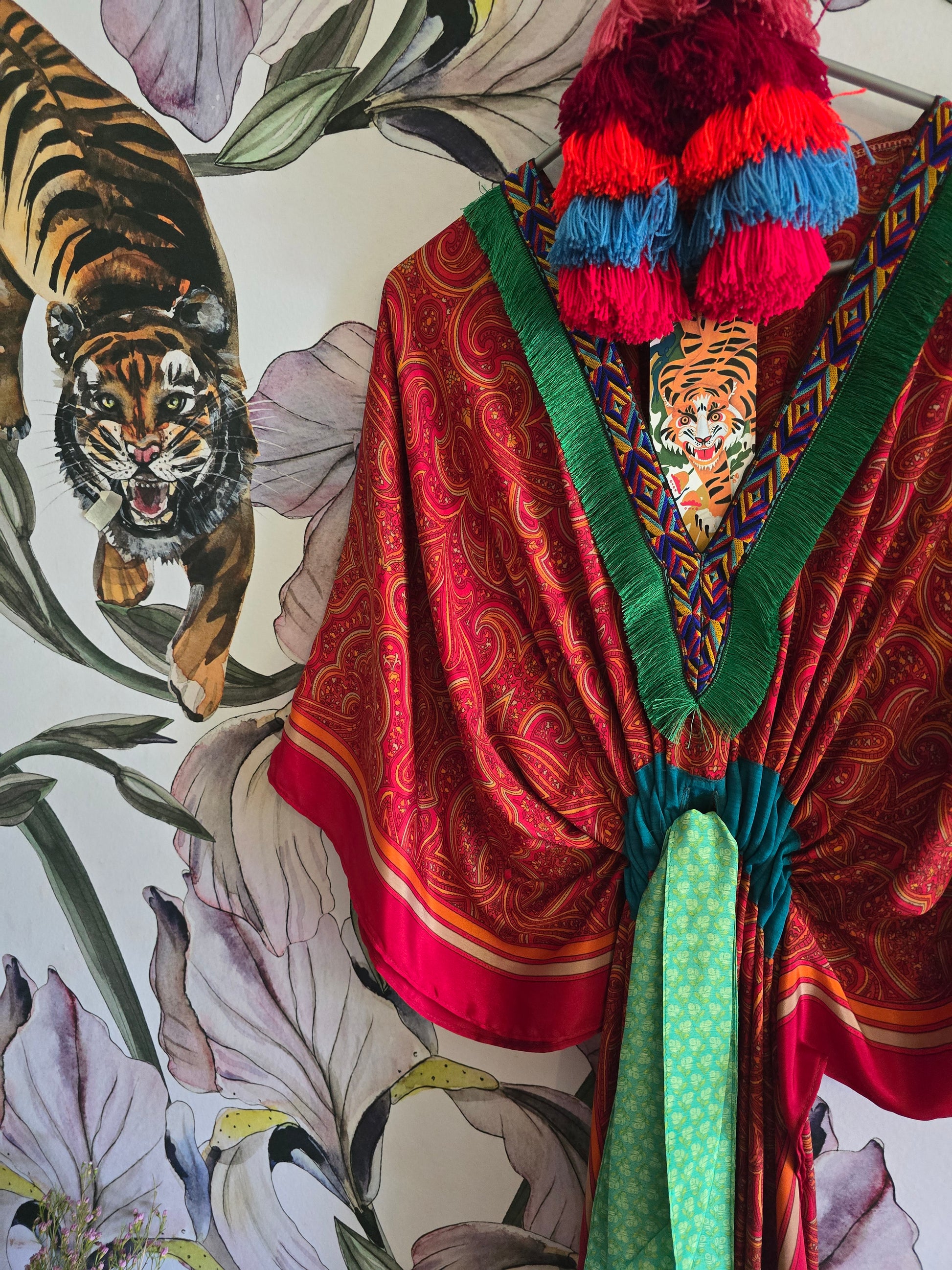 The SHORT KAFTAN