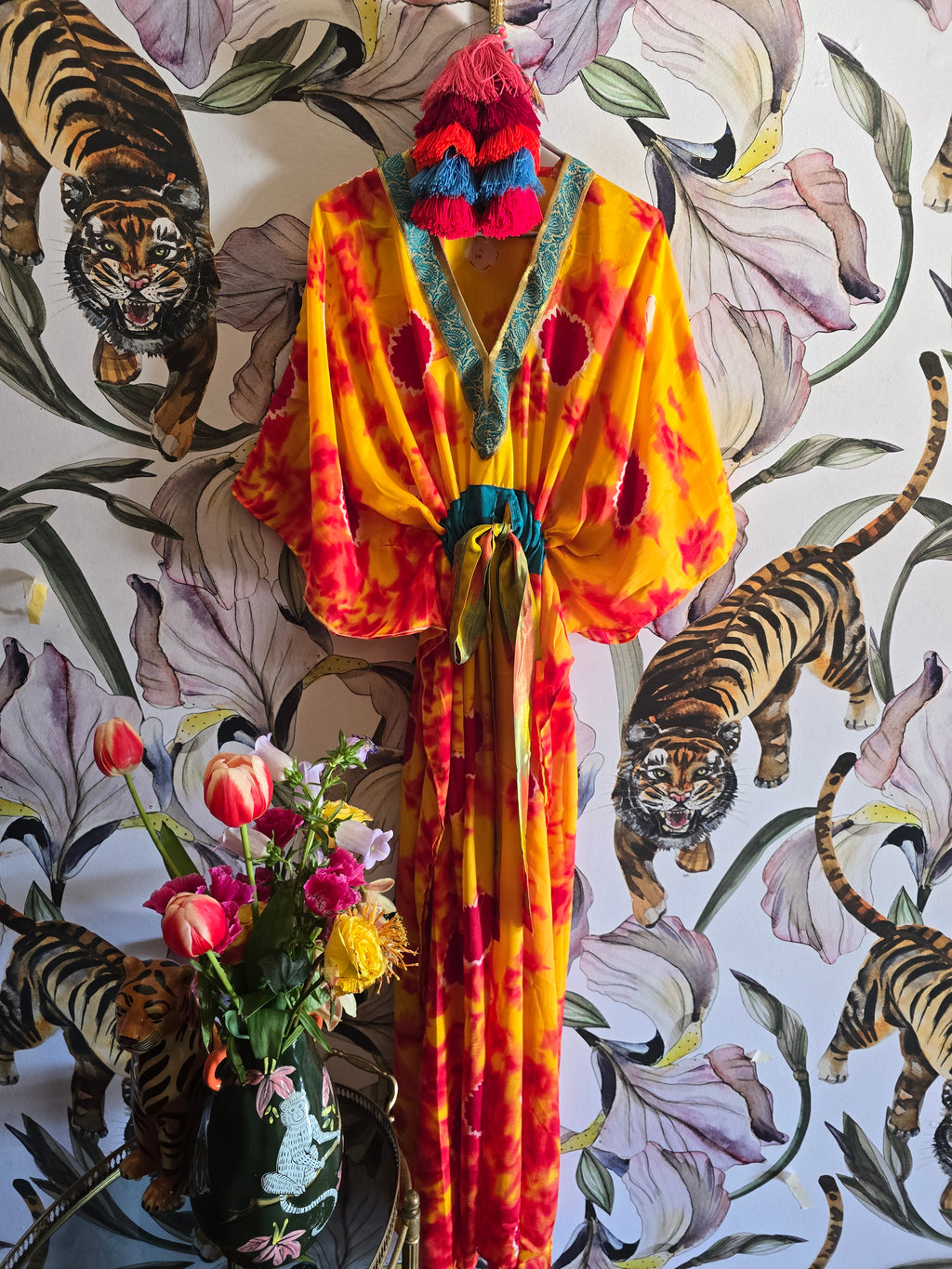 The LONG KAFTAN