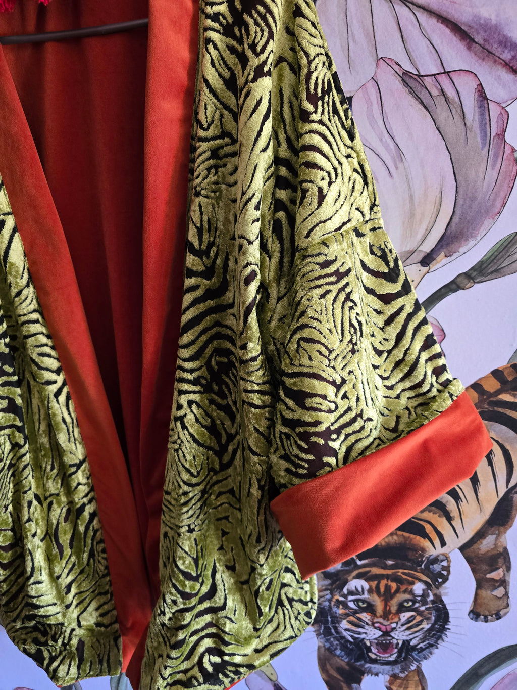 The ORIENTAL CUT OUT VELVET WITH ORANGE REVERSE KIMONO JACKET