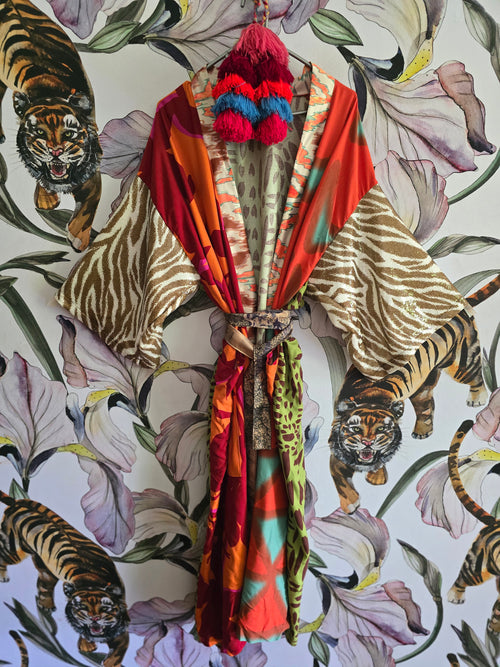 The MANGO GROOVE KIMONO