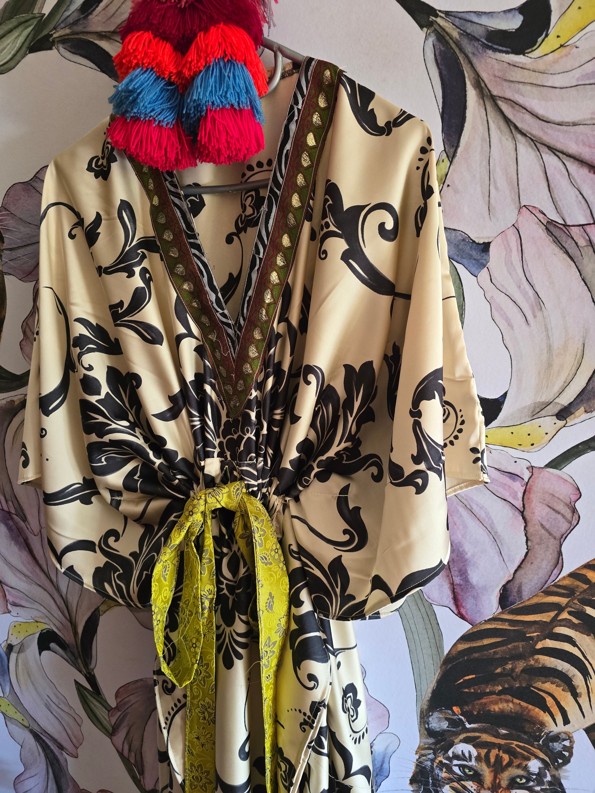The LONG CAPRI KAFTAN